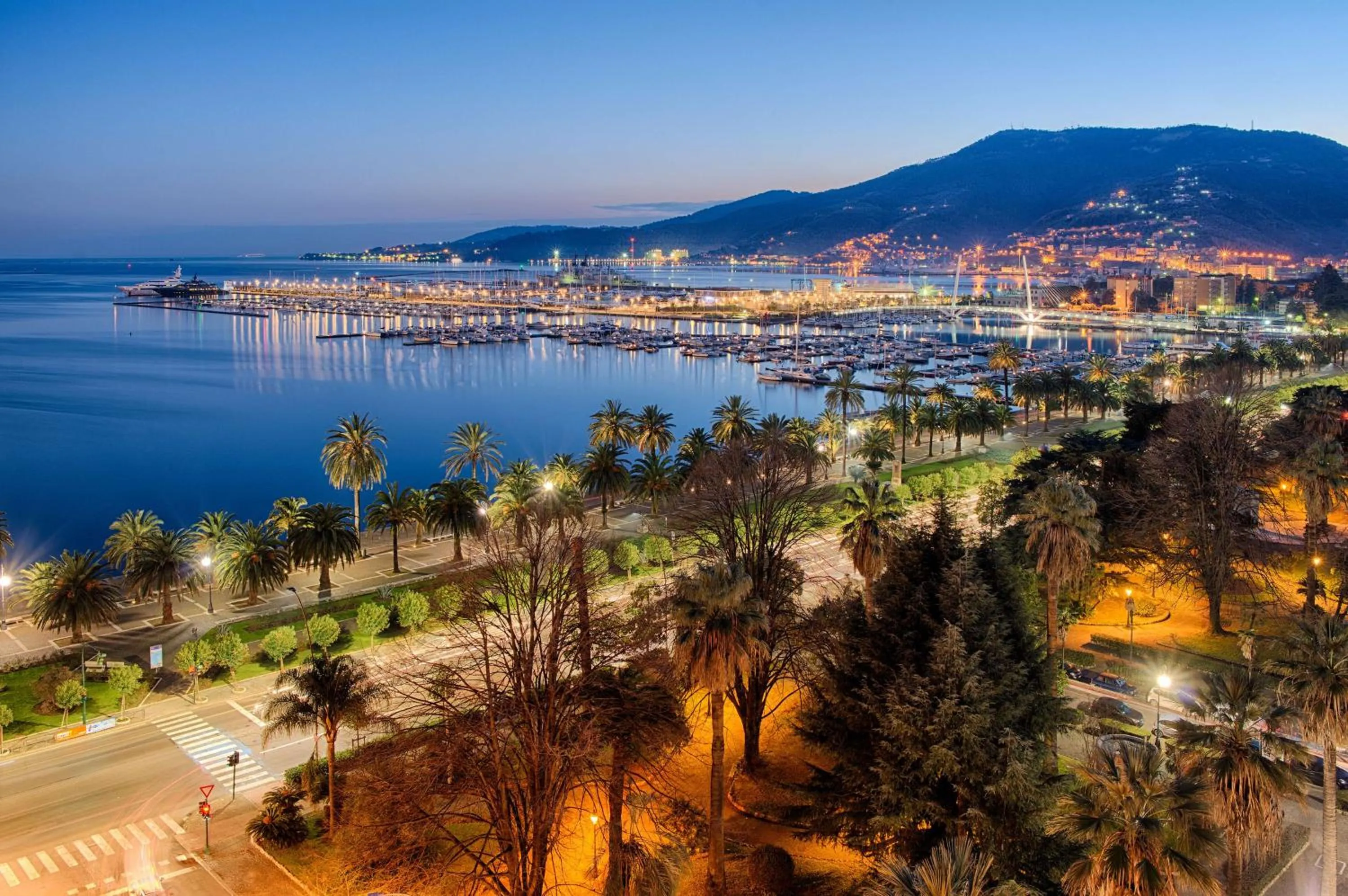 Property building in NH La Spezia