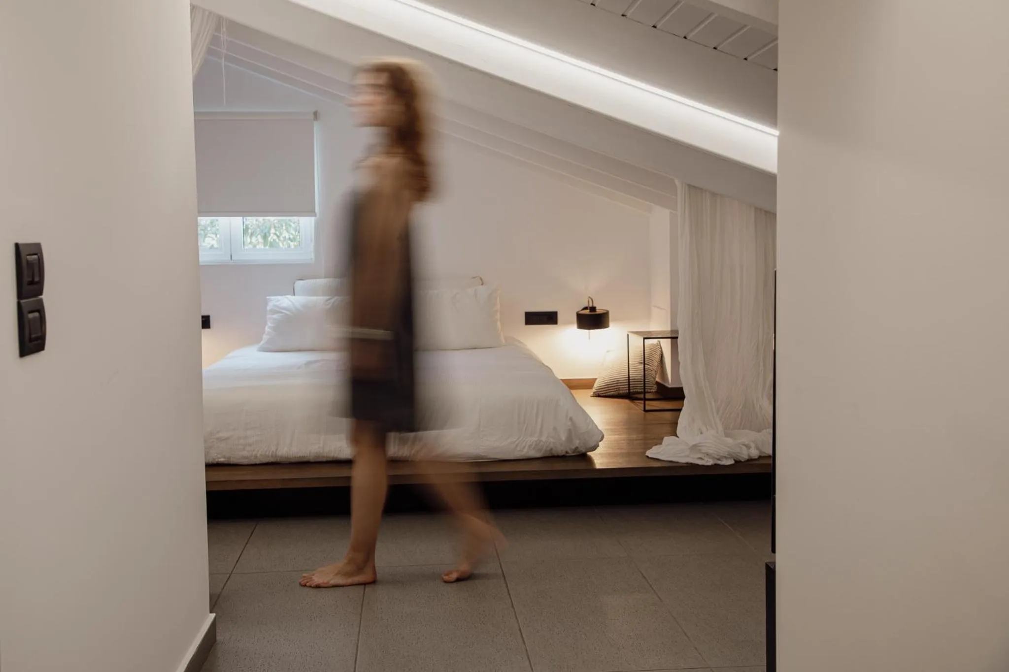 People, Bed in Athens Flair