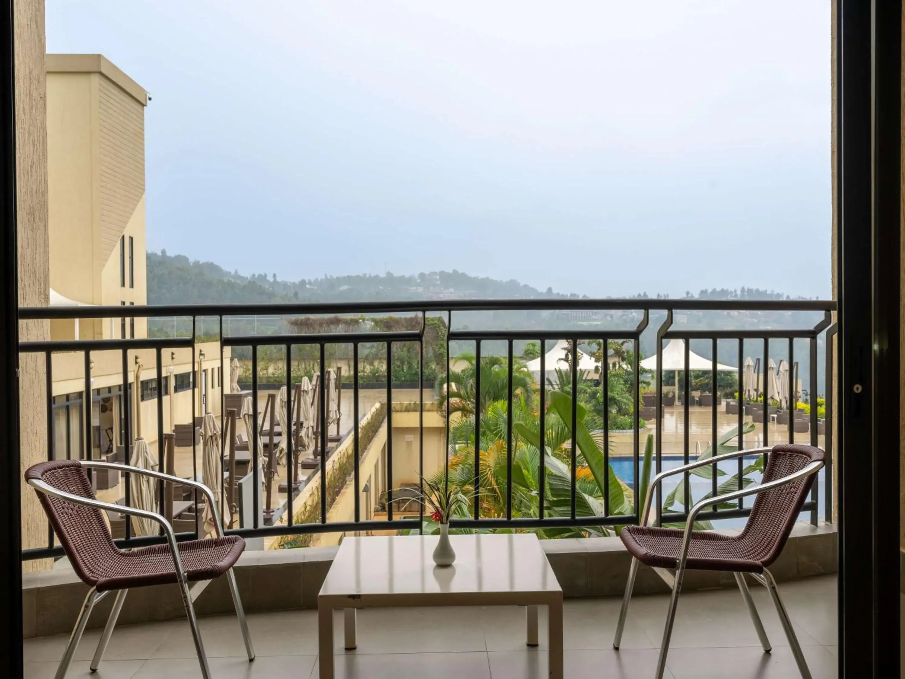 Standard Room with Pool View in Mantis Kivu Marina Bay Hotel Standard Room with Pool View in Mantis Kivu Marina Bay Hotel