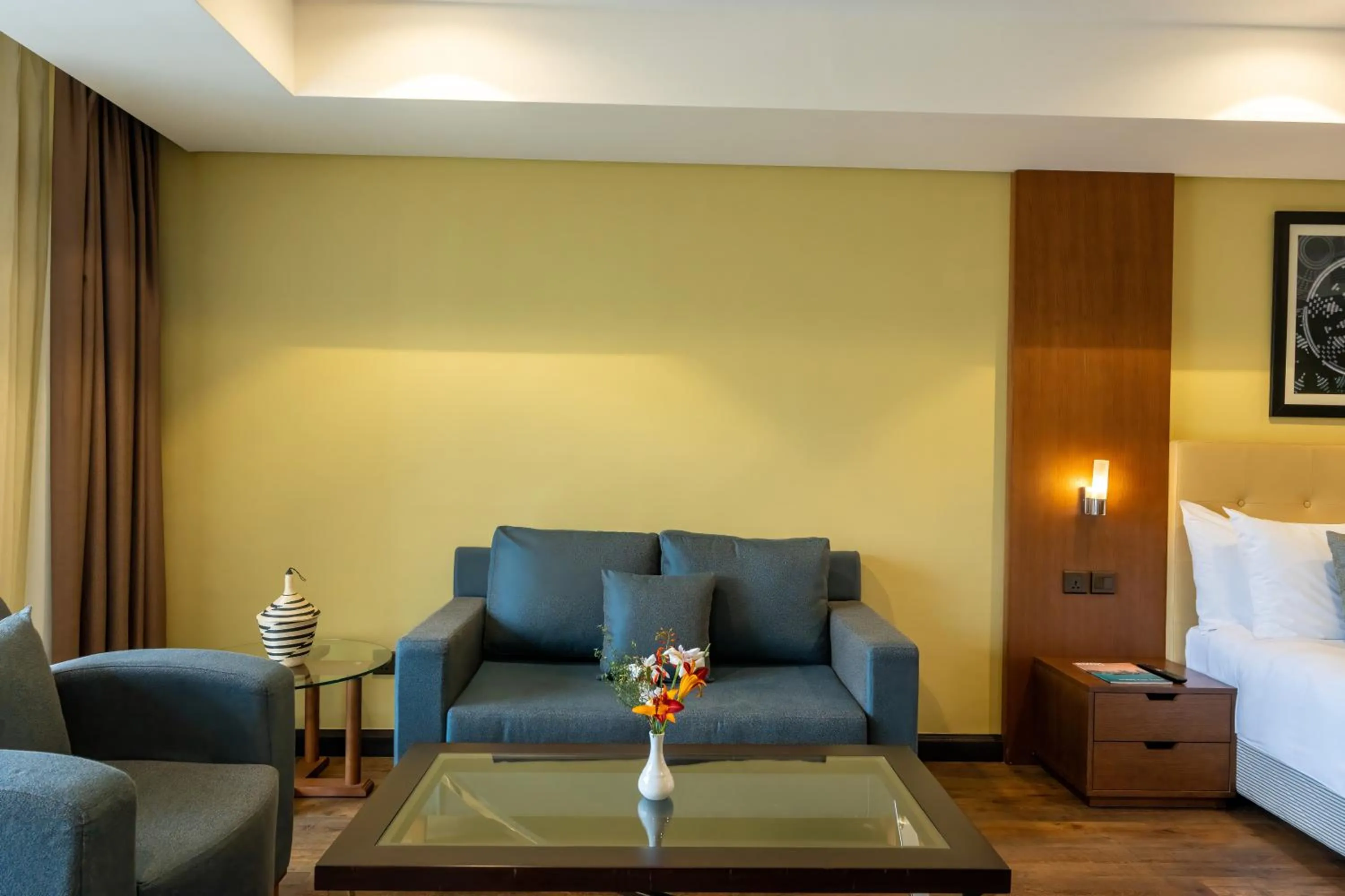 Seating area in Mantis Kivu Marina Bay Hotel