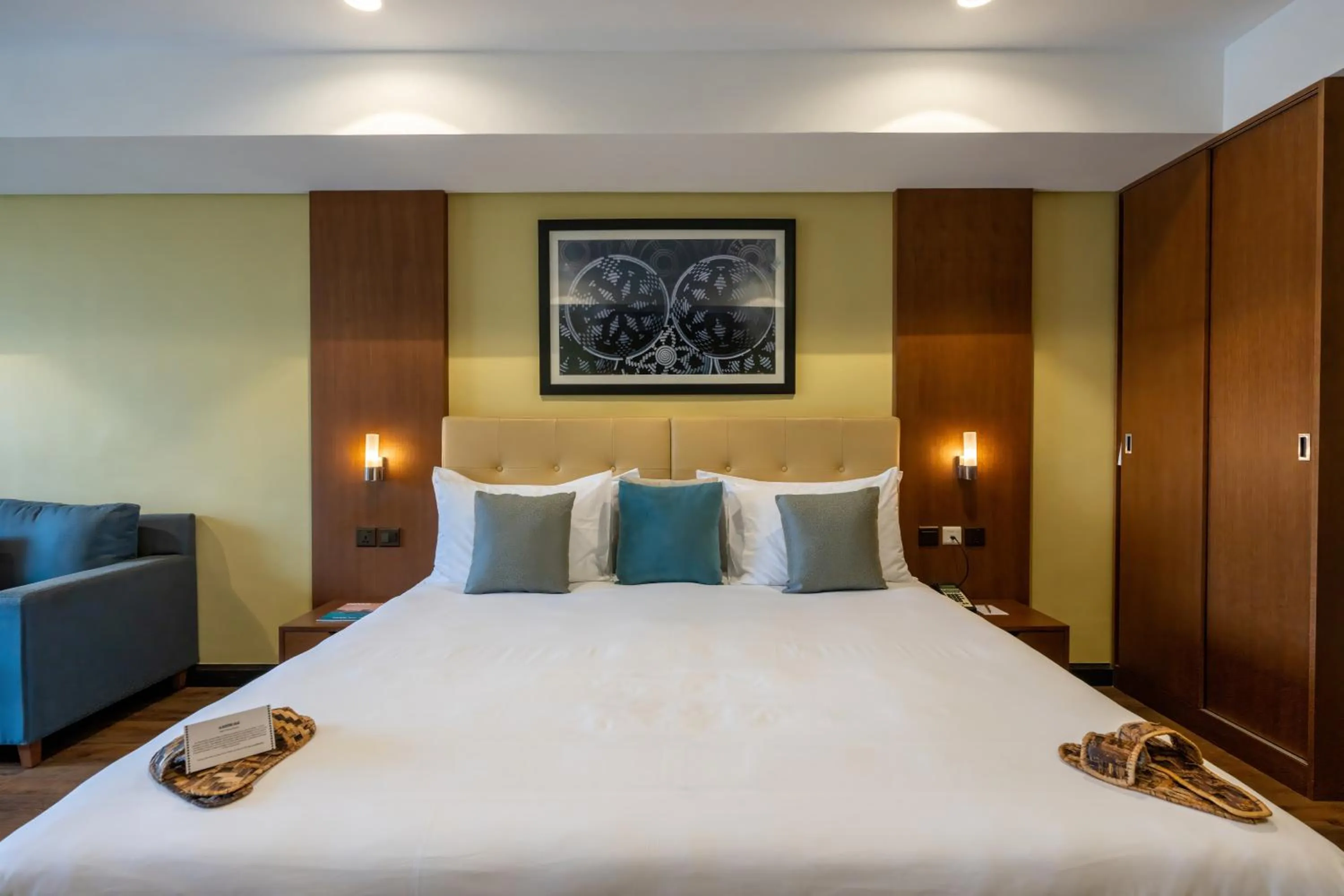 Bedroom, Bed in Mantis Kivu Marina Bay Hotel