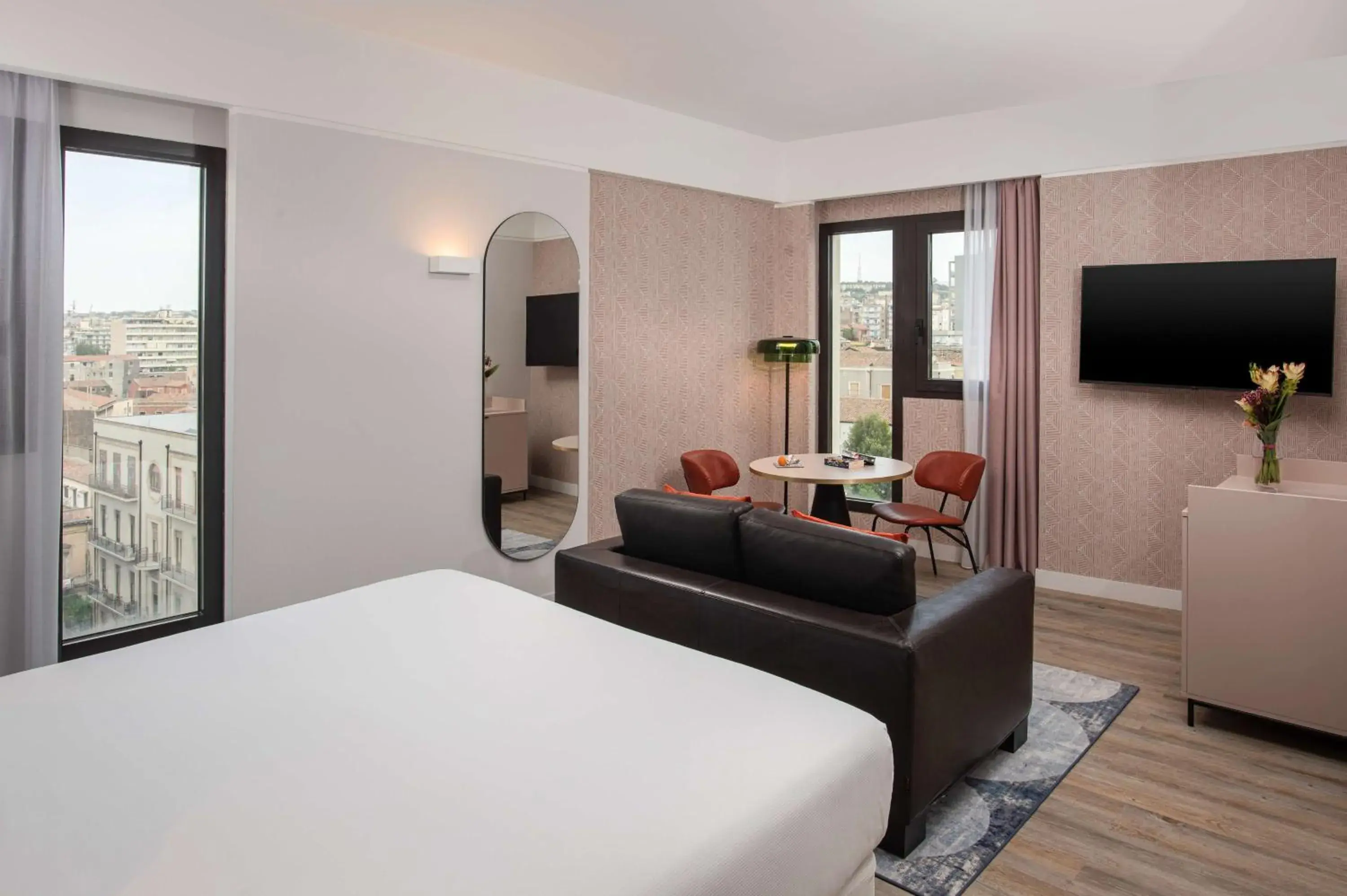 Suite with Etna View in NH Catania Centro Suite with Etna View in NH Catania Centro