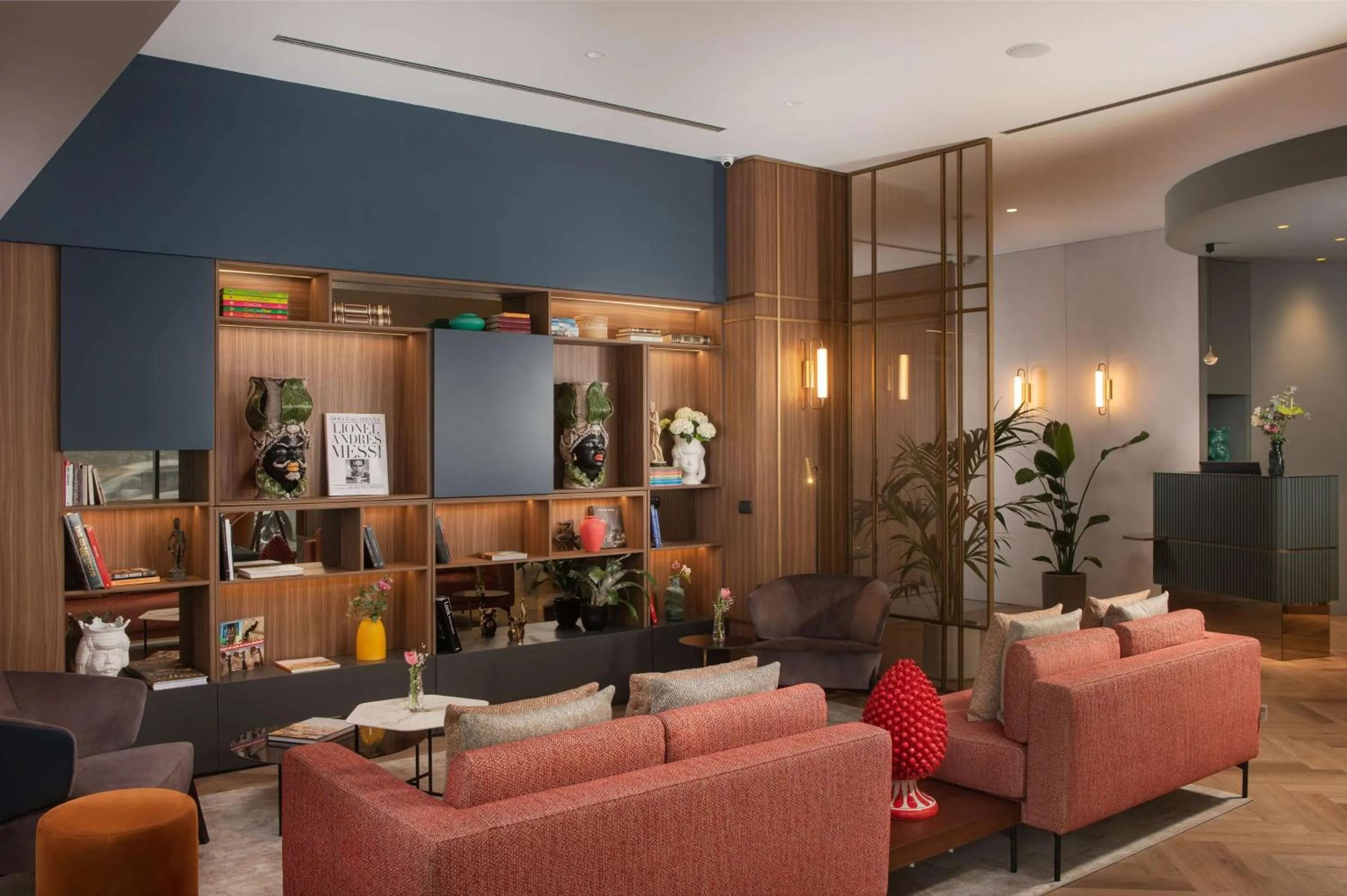 Lobby or reception in NH Catania Centro