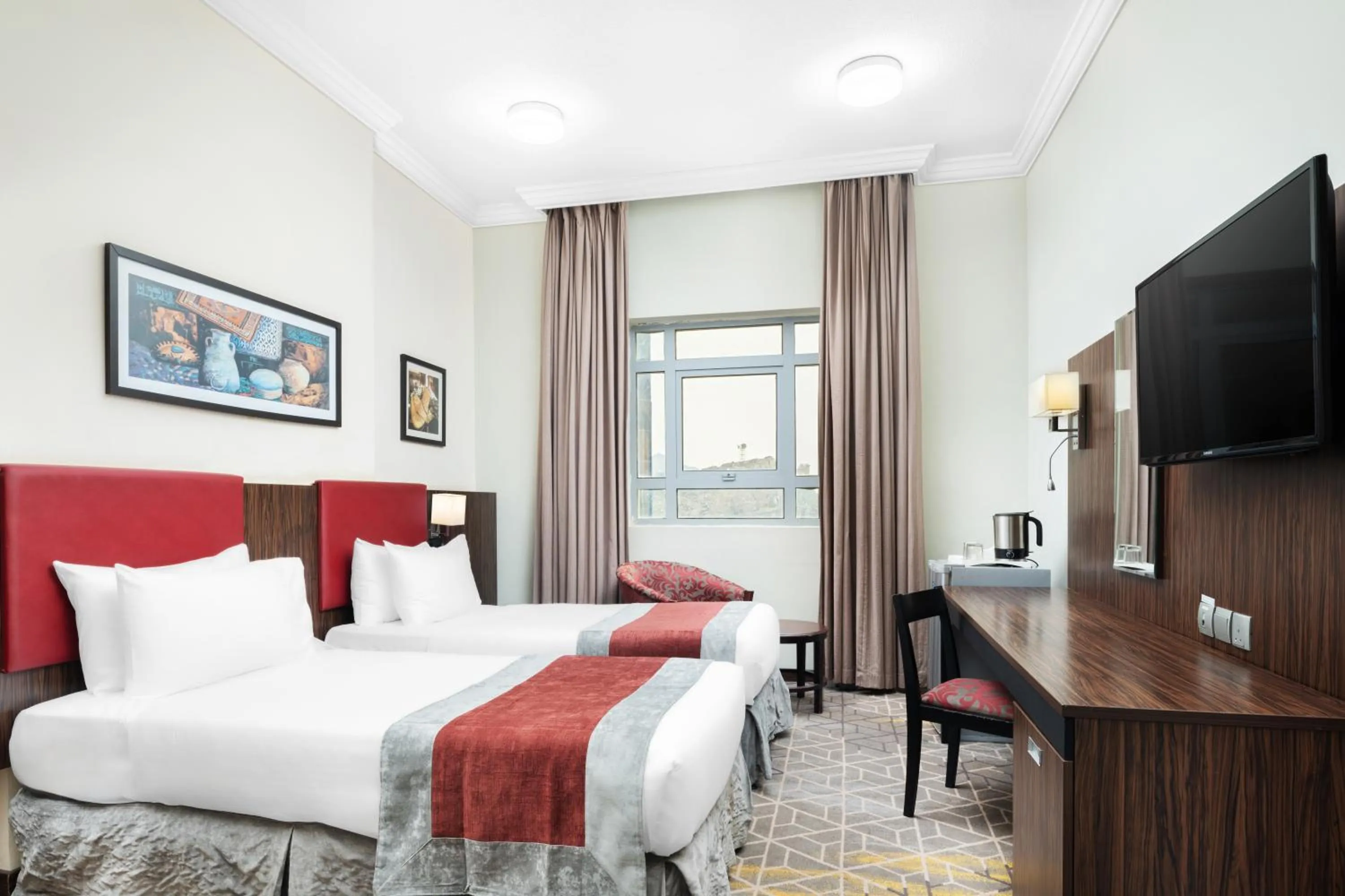 Bedroom, Bed in Elaf Bakkah Hotel