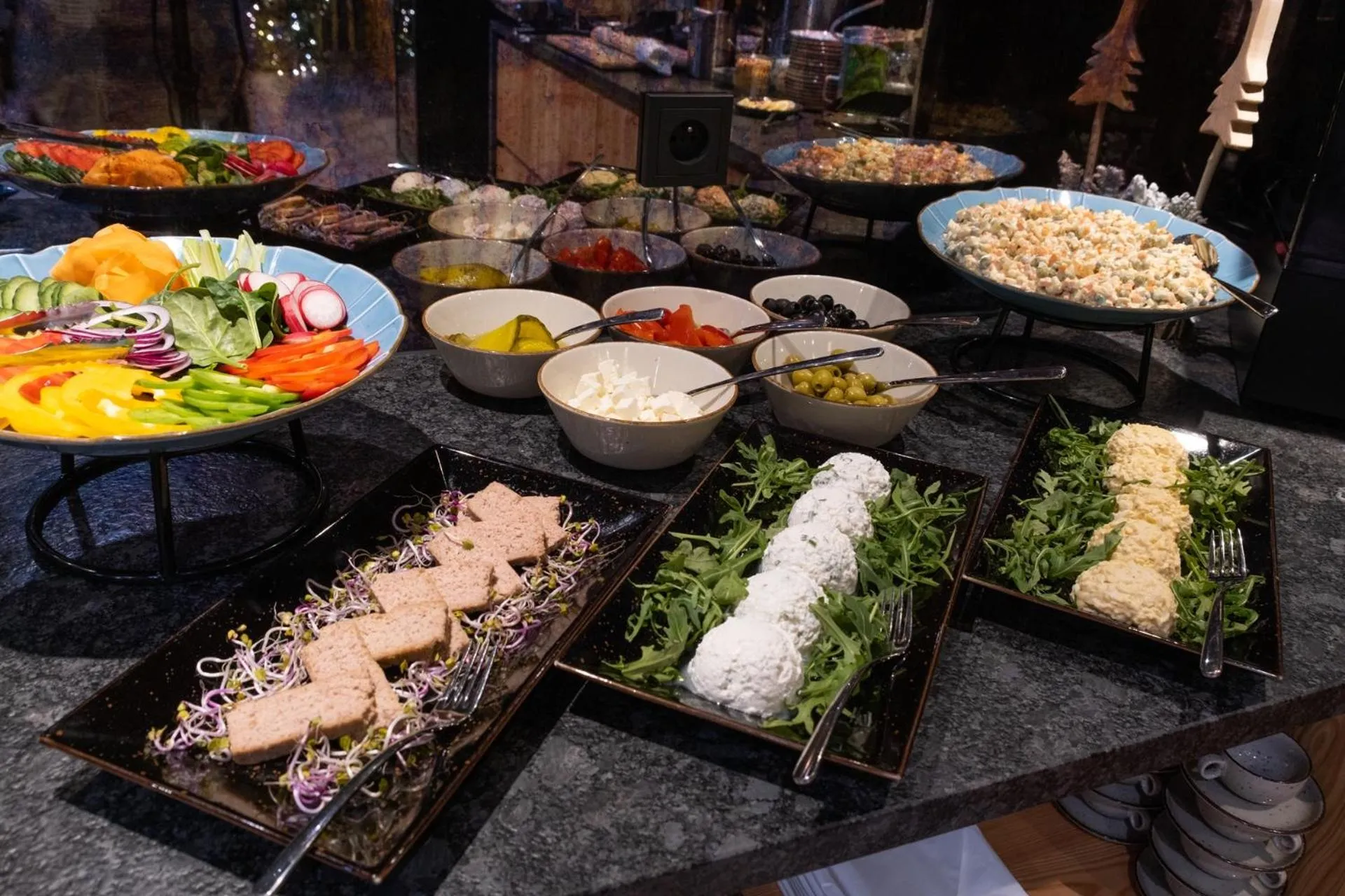 Food in Harda House Friends & Spa