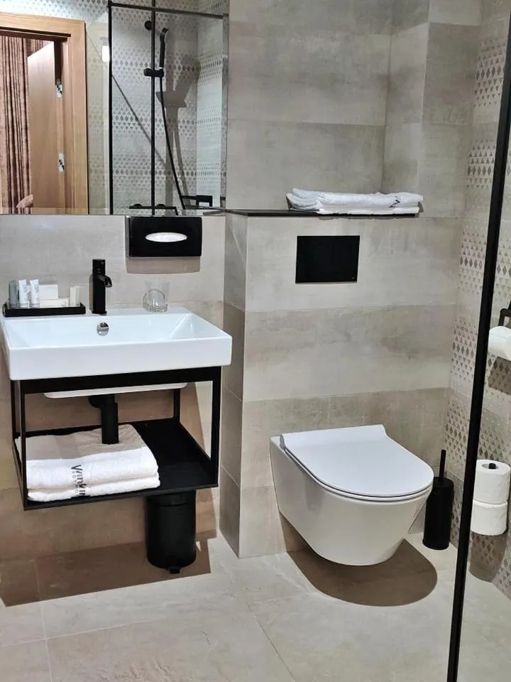 Bathroom in Vvinn Hotel