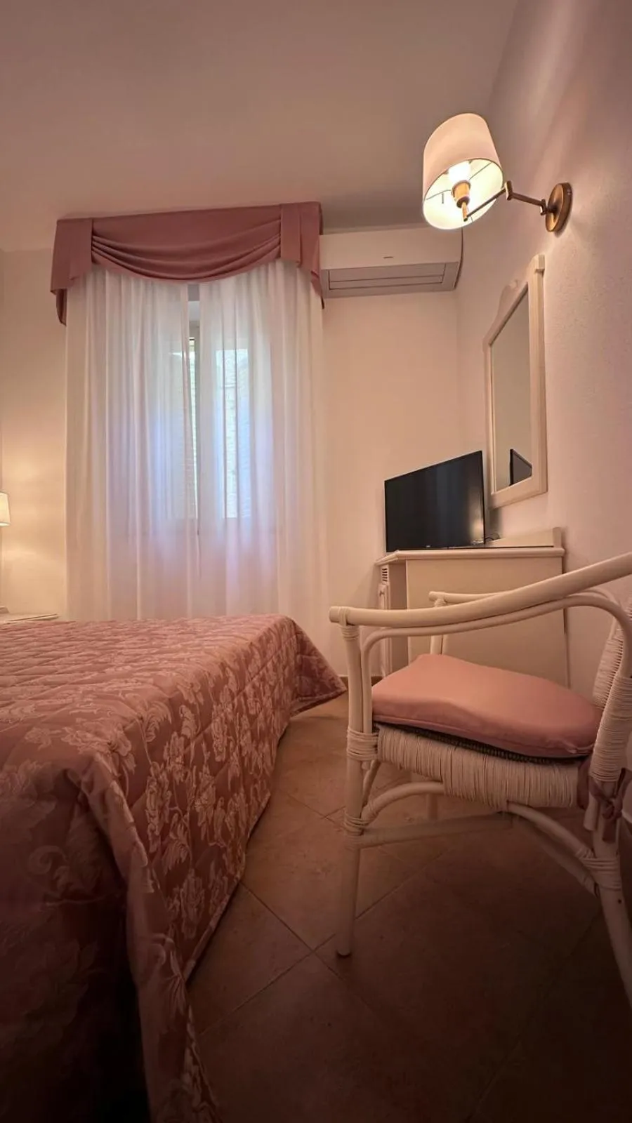 Bed in Hotel Terranova