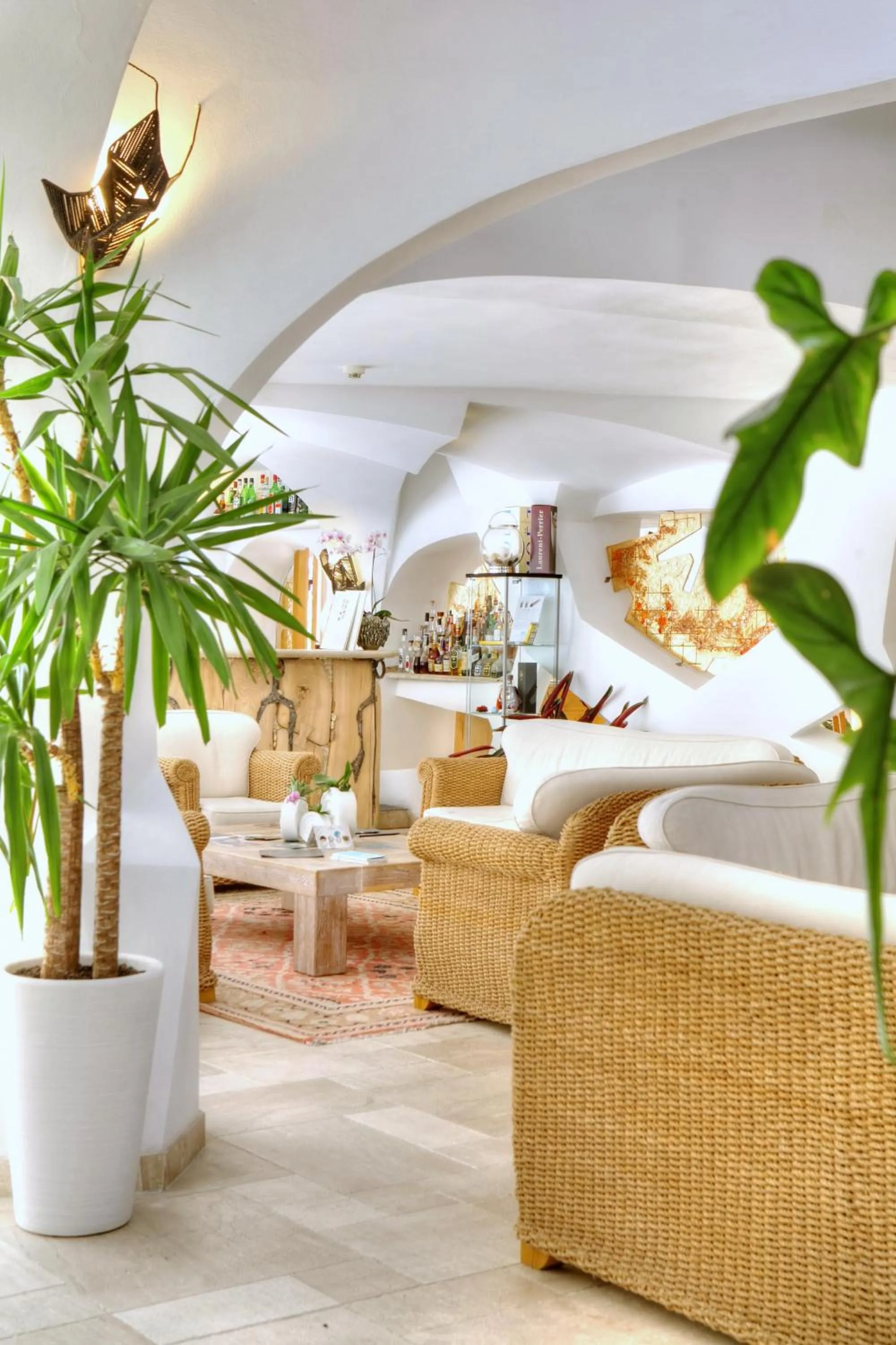 Lobby or reception in Grand Hotel Poltu Quatu