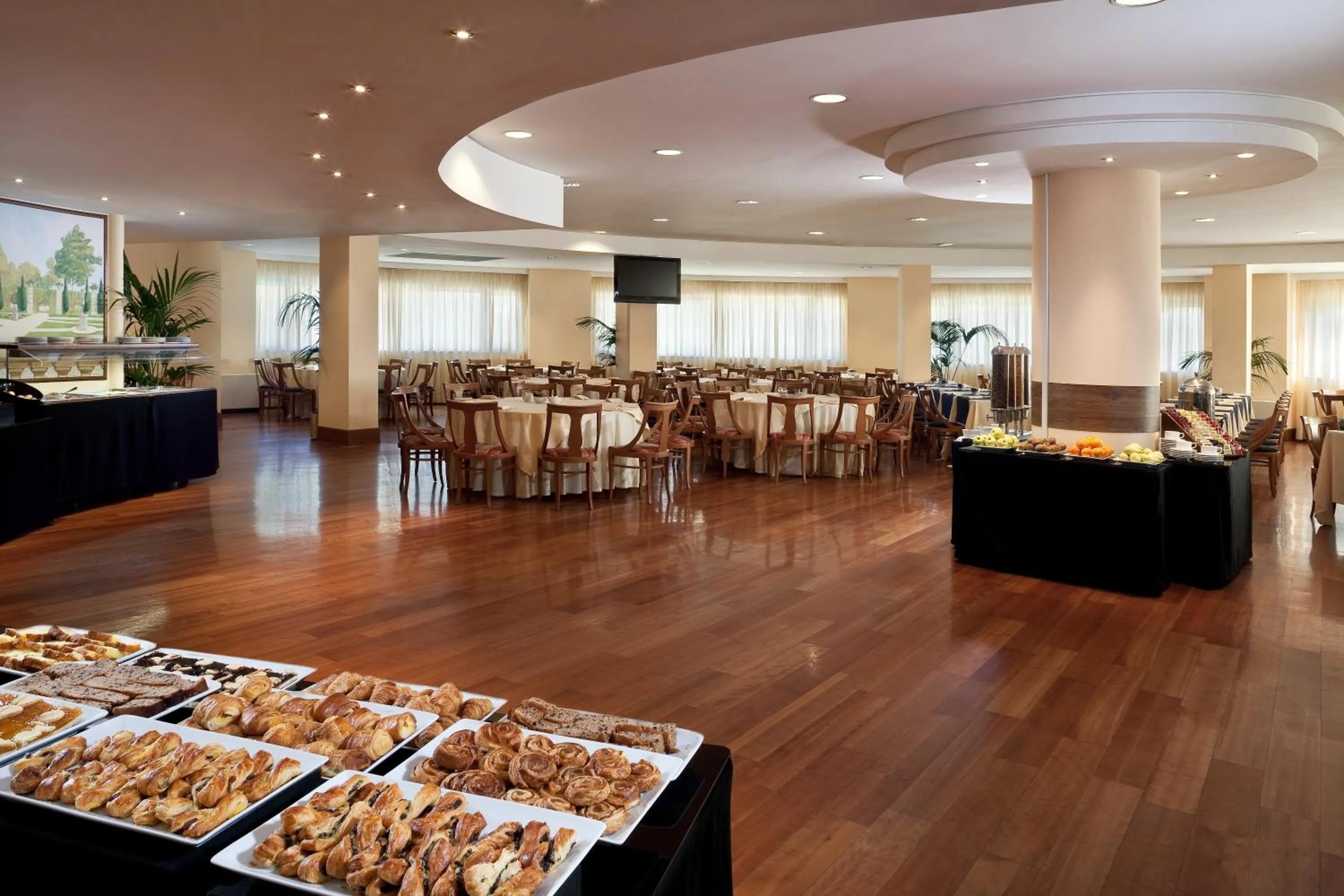 Restaurant/places to eat in Hotel Roma Aurelia Antica