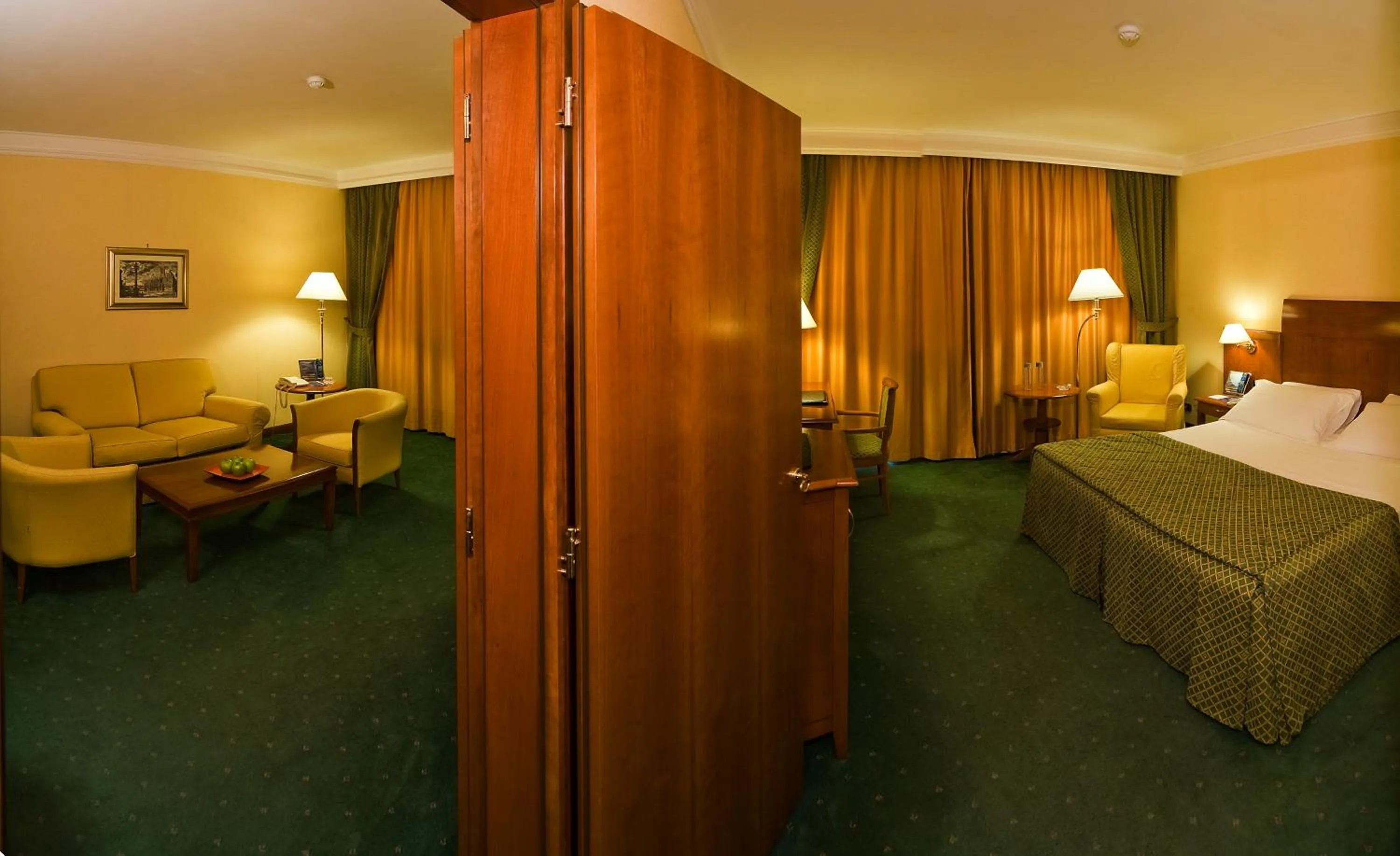 Bedroom, Bed in Hotel Roma Aurelia Antica