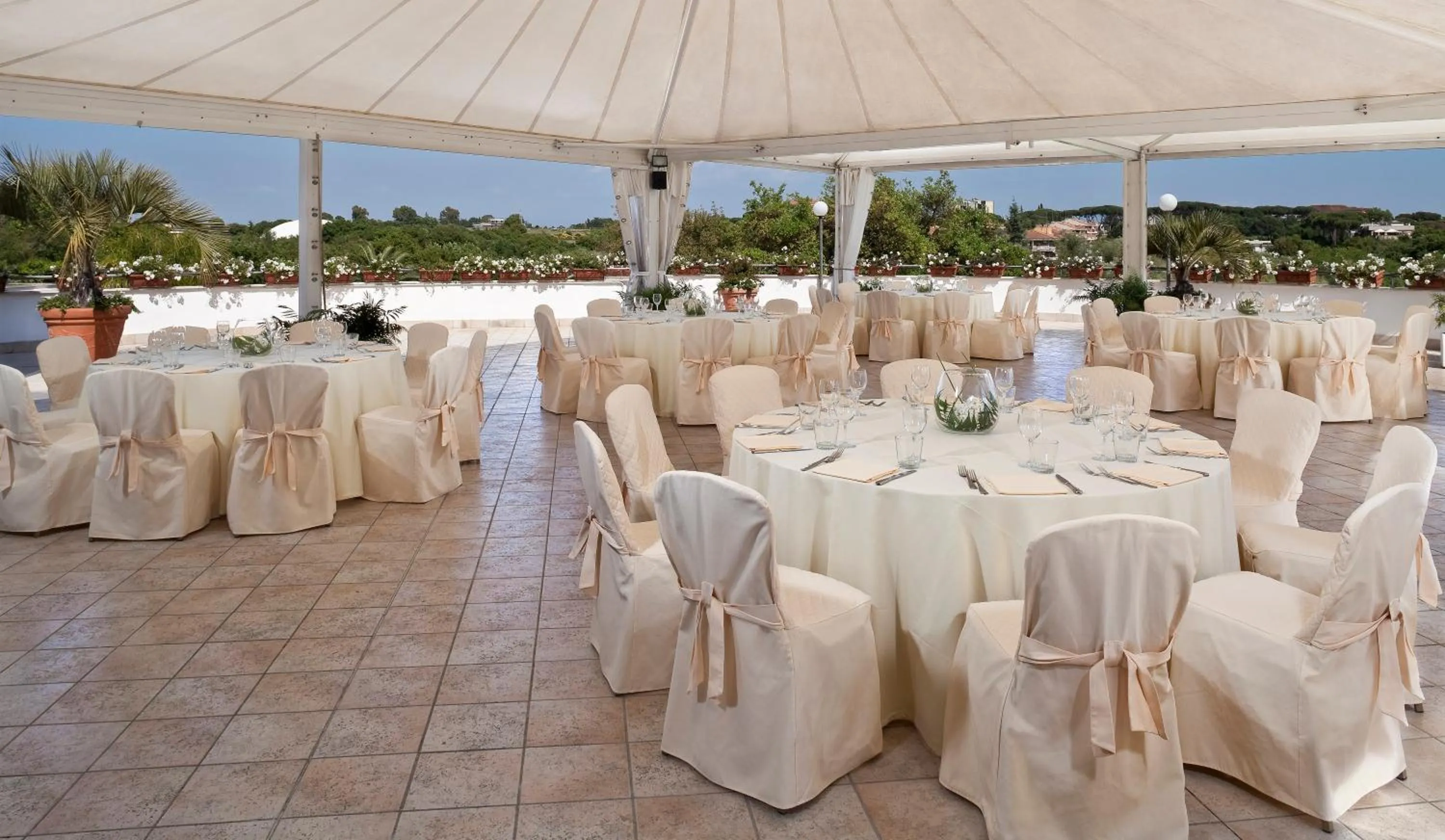 Restaurant/places to eat in Hotel Roma Aurelia Antica