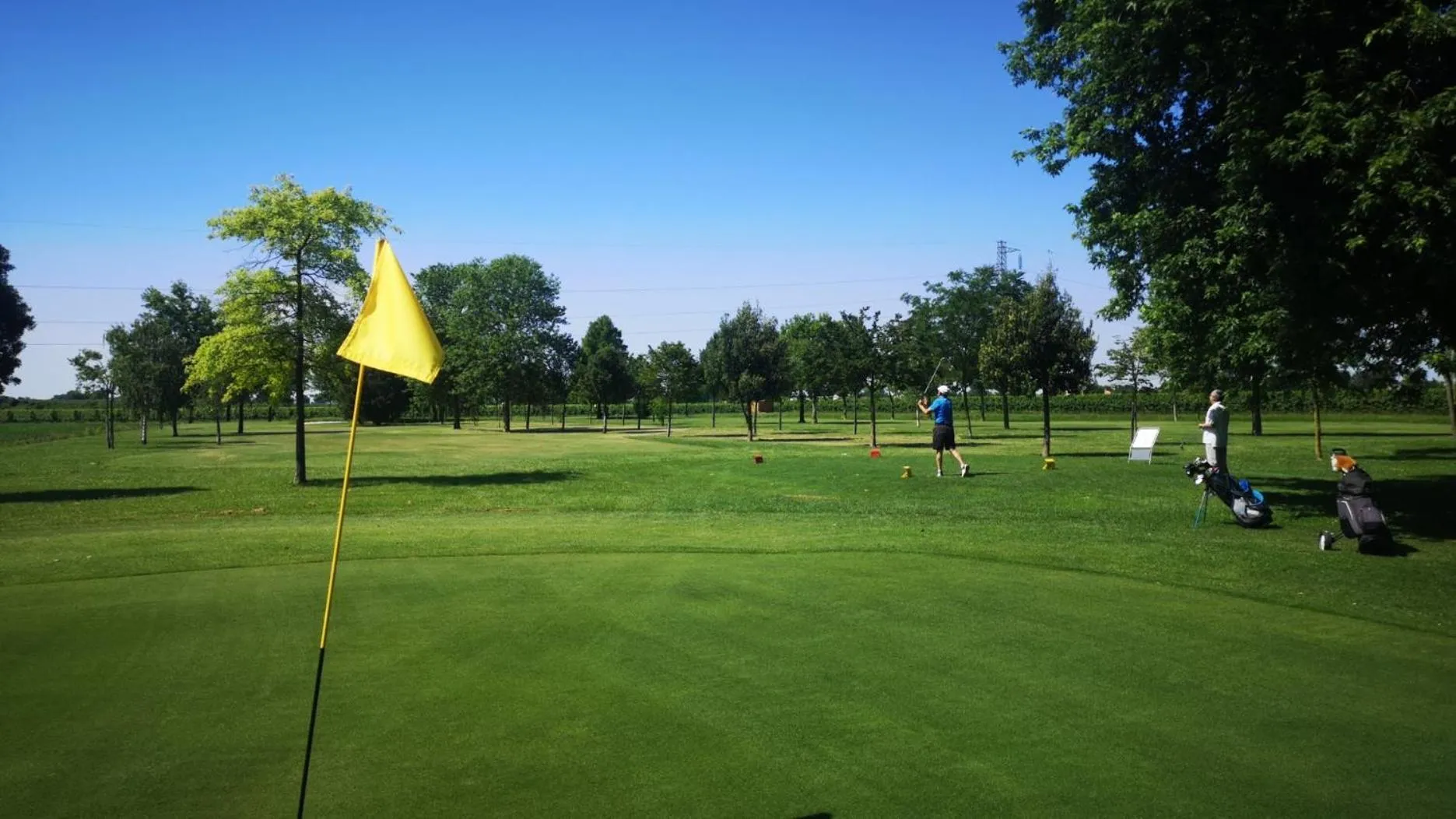 Golfcourse in Ancora Sport Resort Hotel