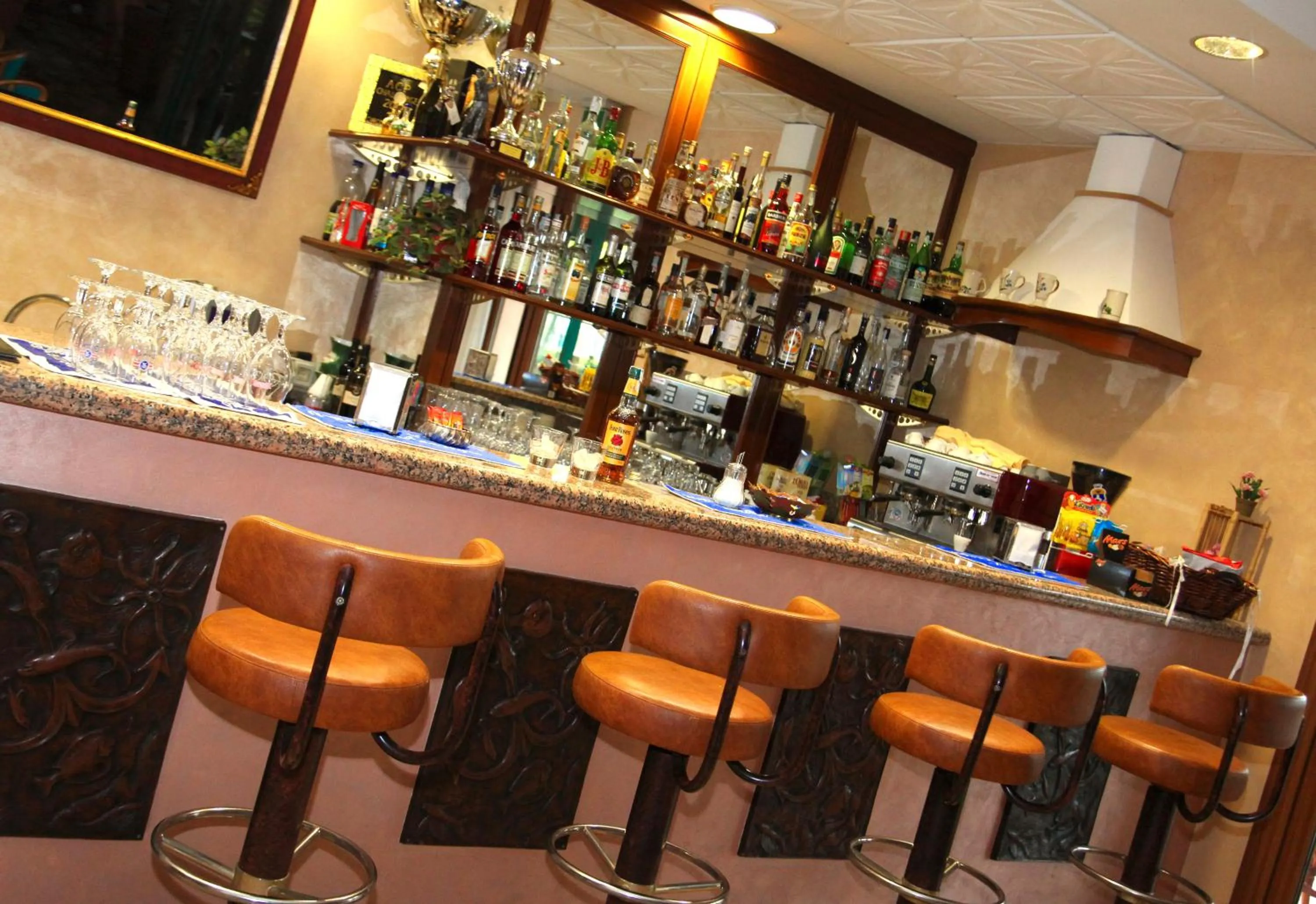 Restaurant/places to eat in Ancora Sport Resort Hotel