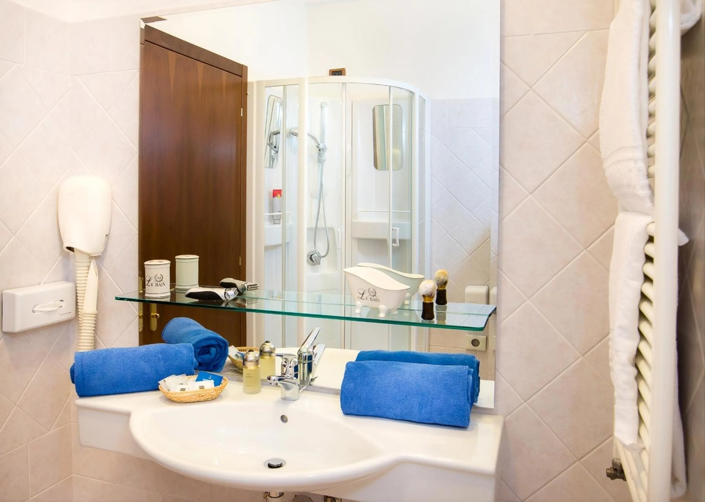 Bathroom in Ancora Sport Resort Hotel
