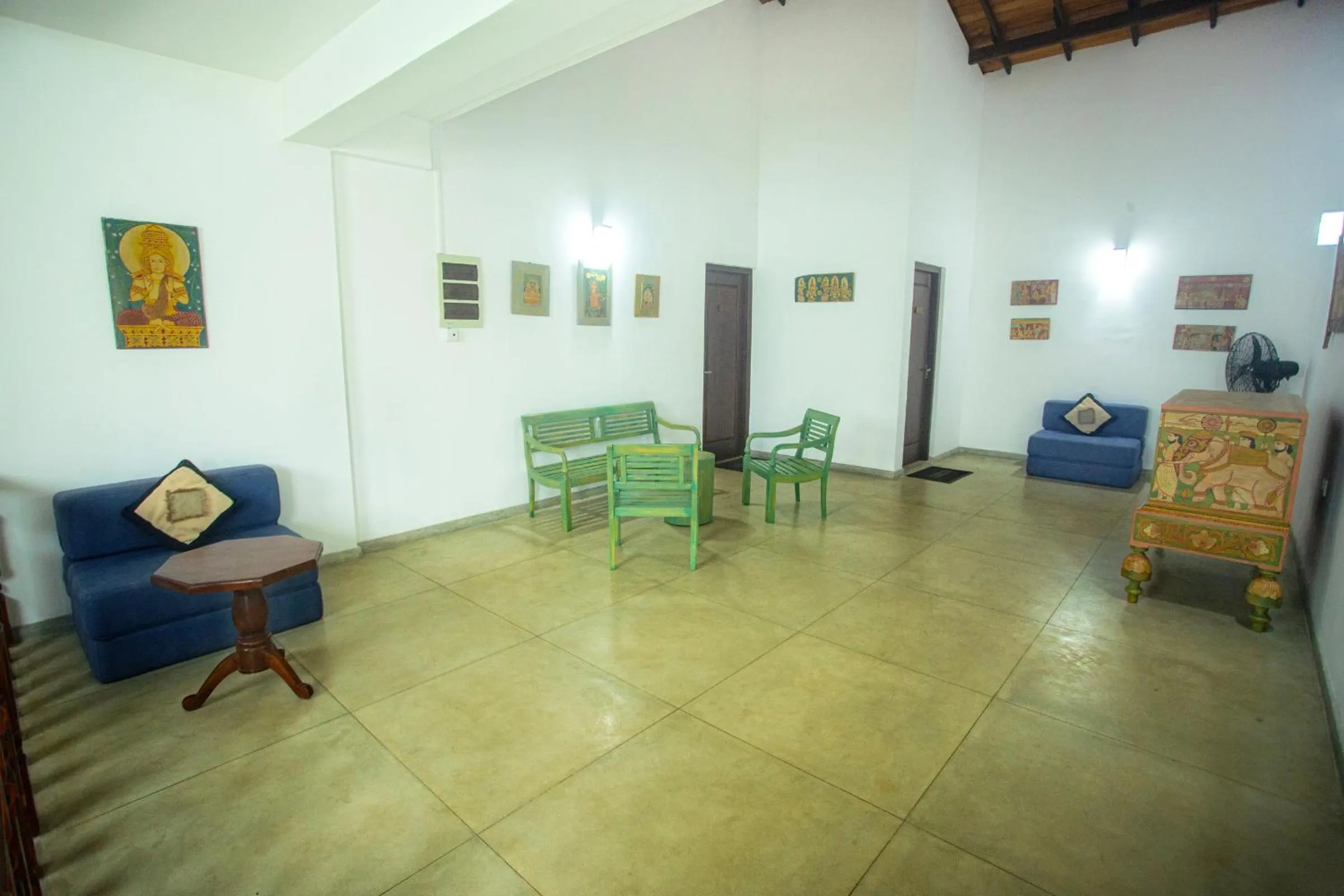 THE Mangrove cave Hotel