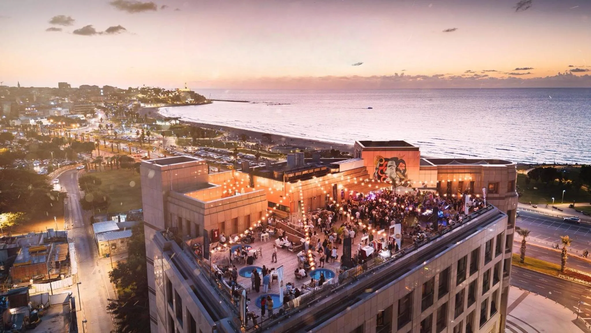 Selina Tel Aviv Beach