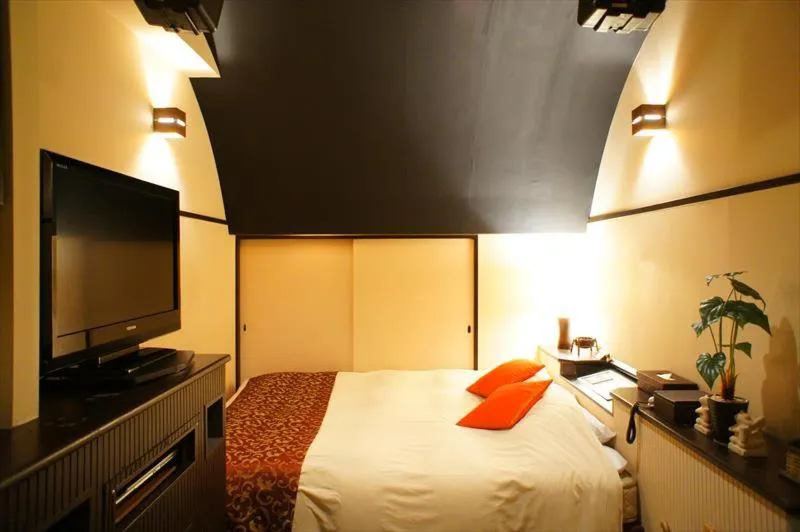 Bed in HOTEL CHECK INN BALI adult only