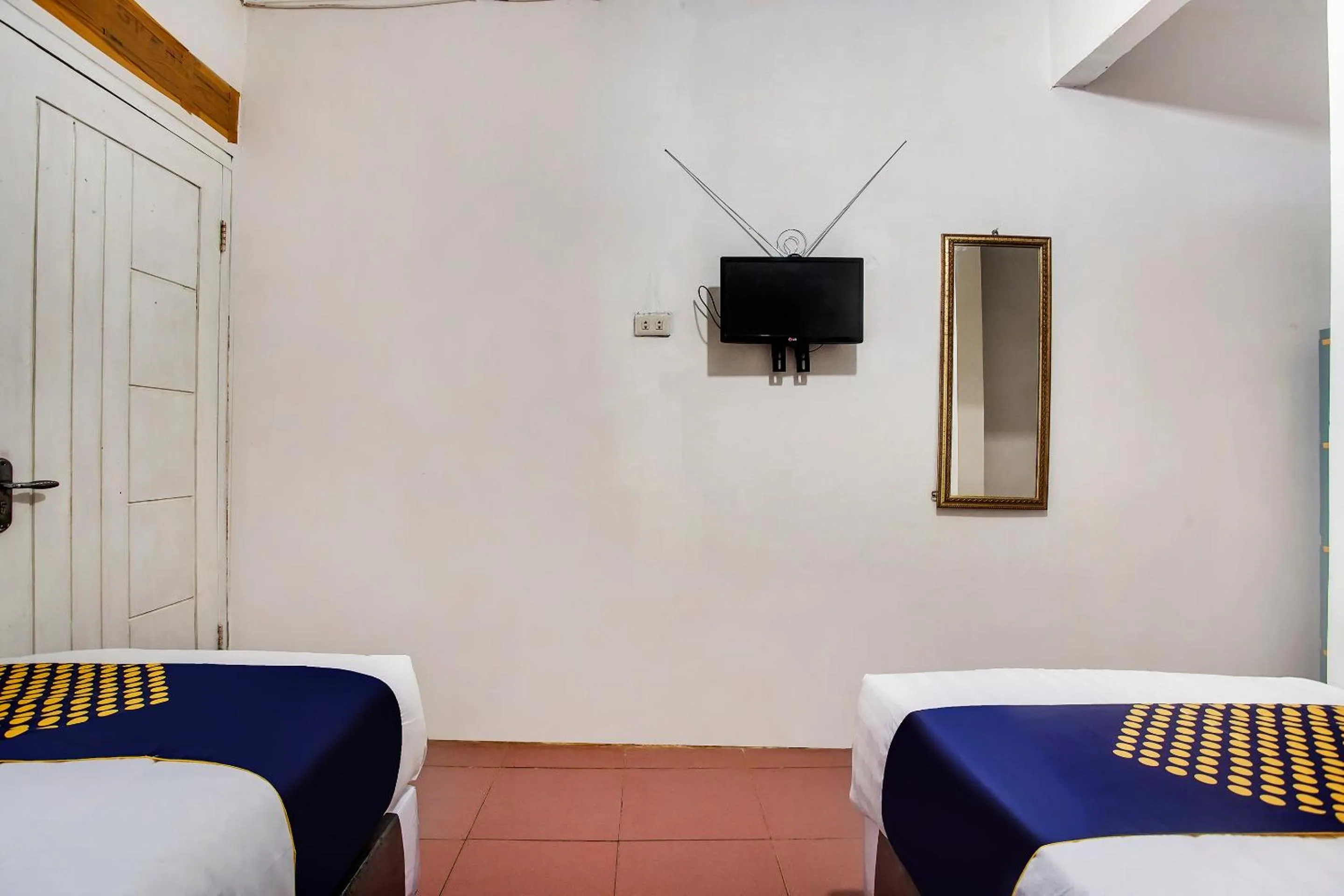 TV and multimedia, Bed in OYO Life 90896 Griya Atu Syariah