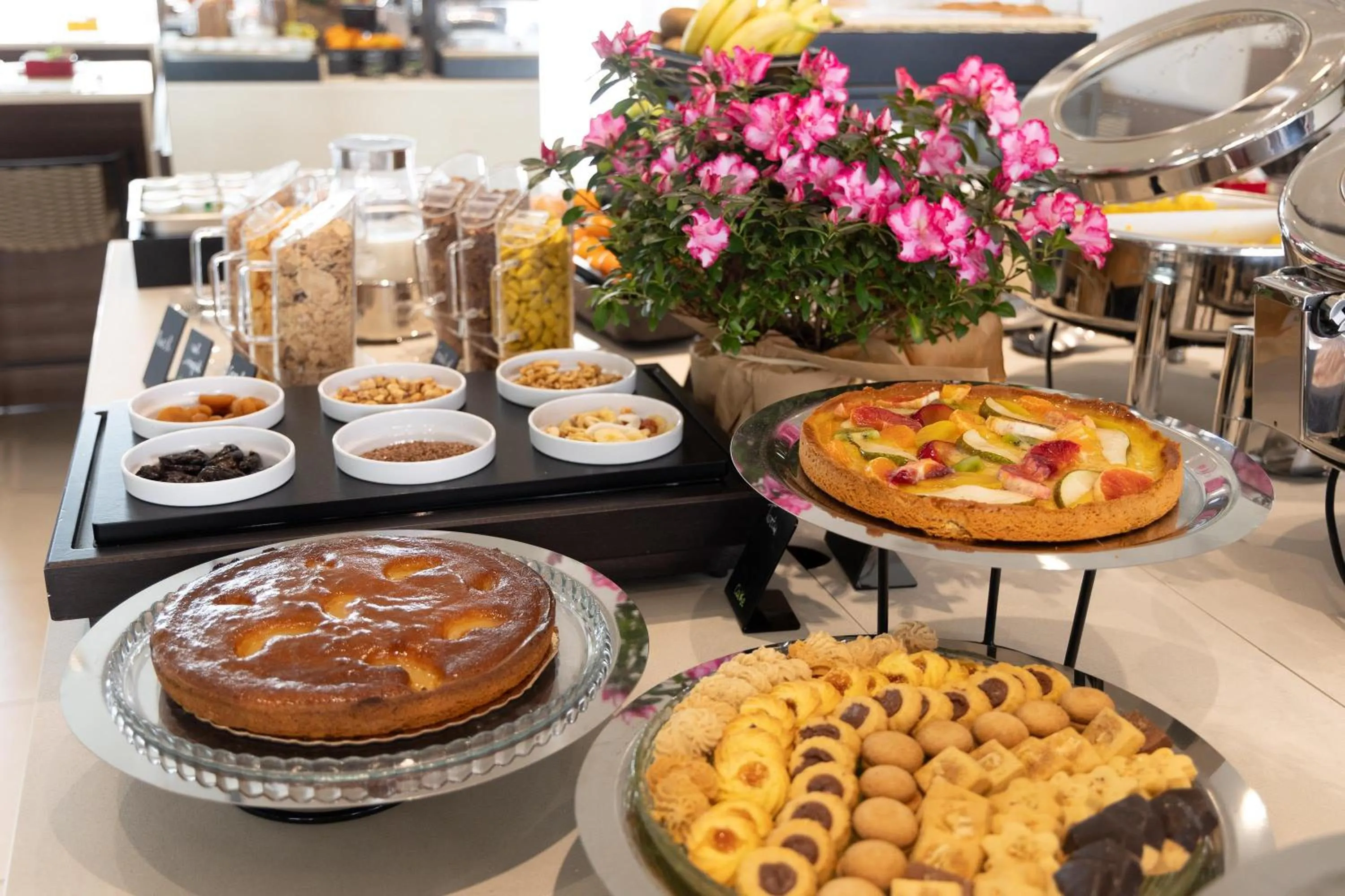 Breakfast in Best Western Hotel Luxor
