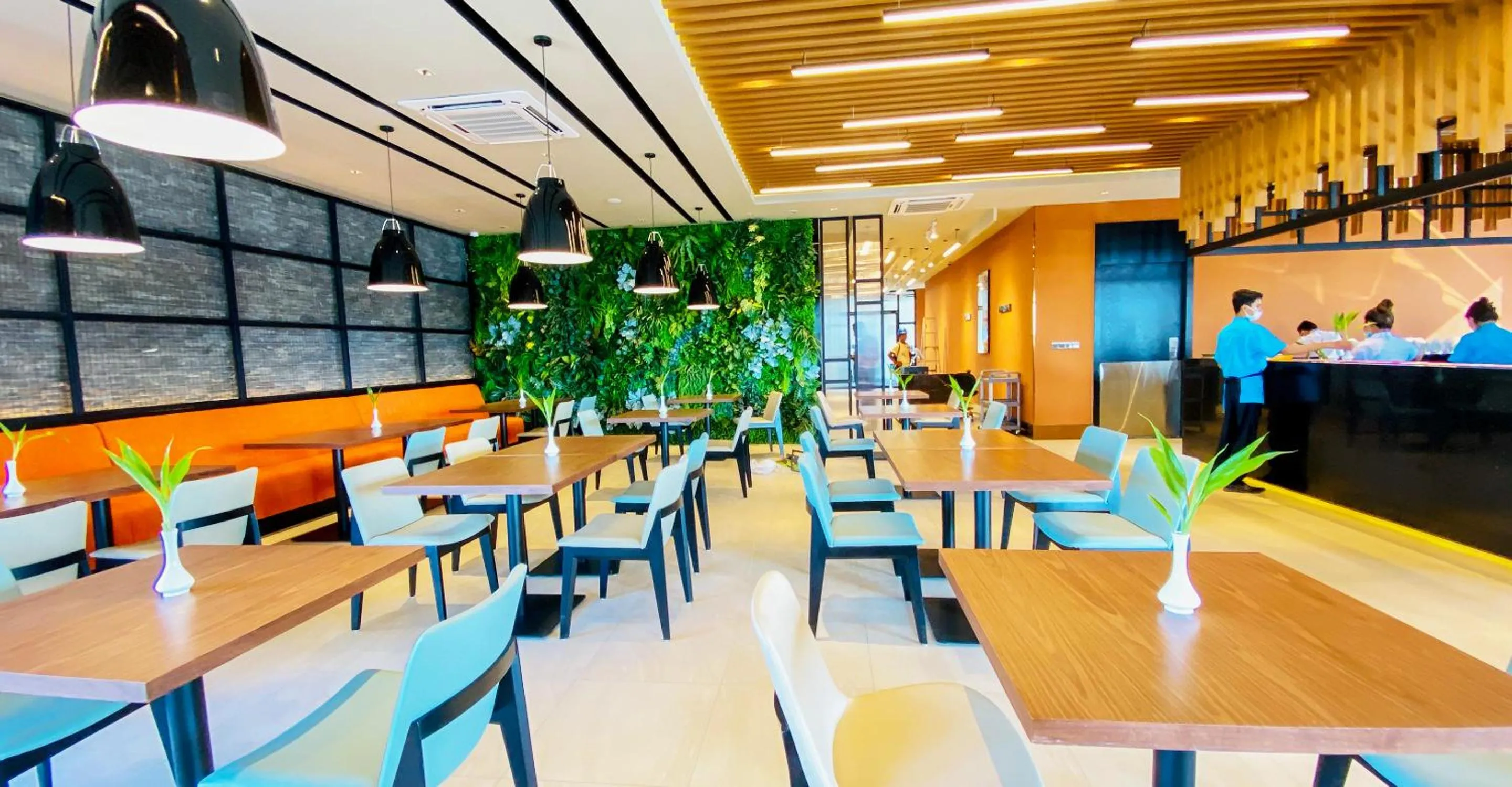 Restaurant/places to eat in Siha Treasure Hotel