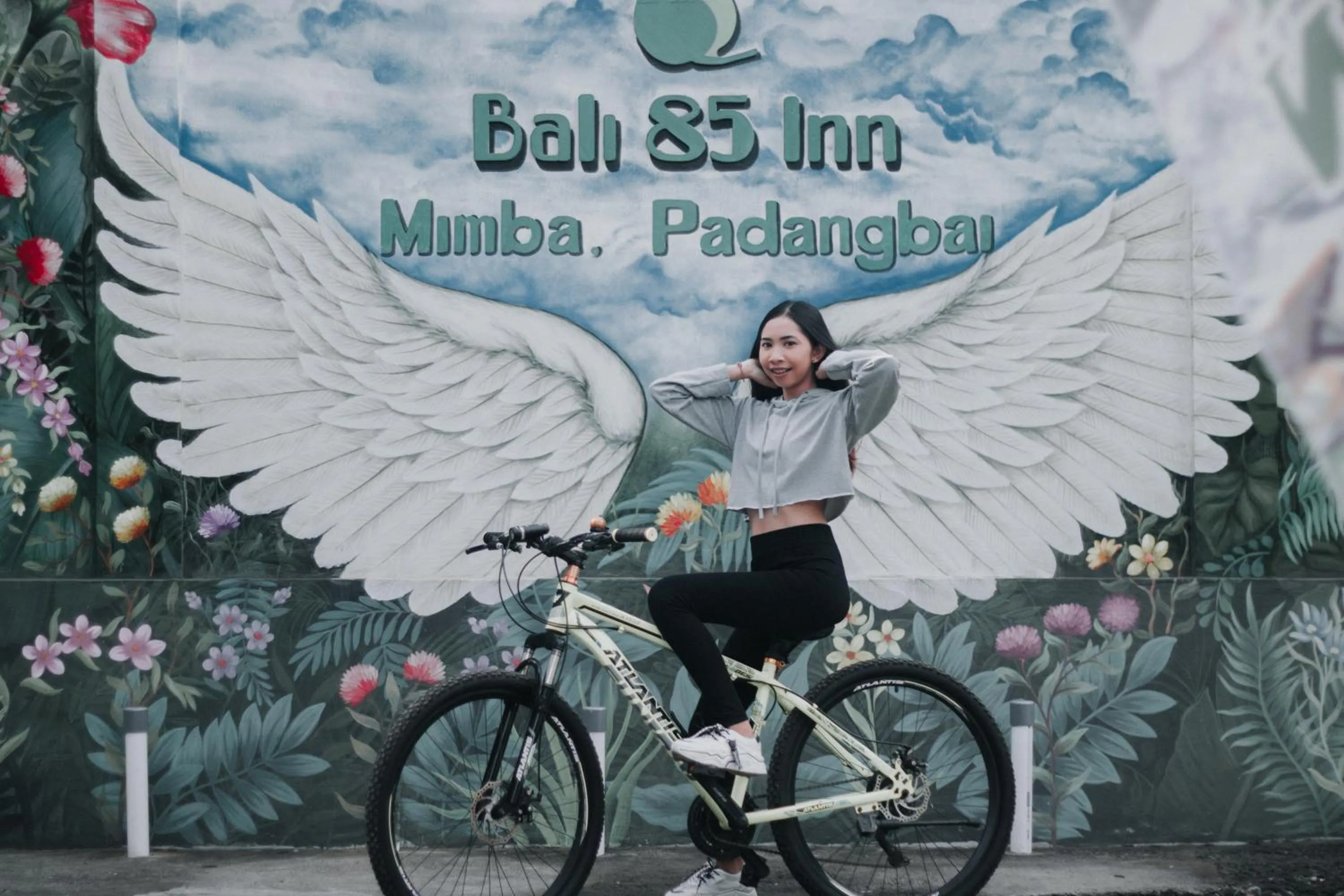 People in Bali 85 Beach Inn