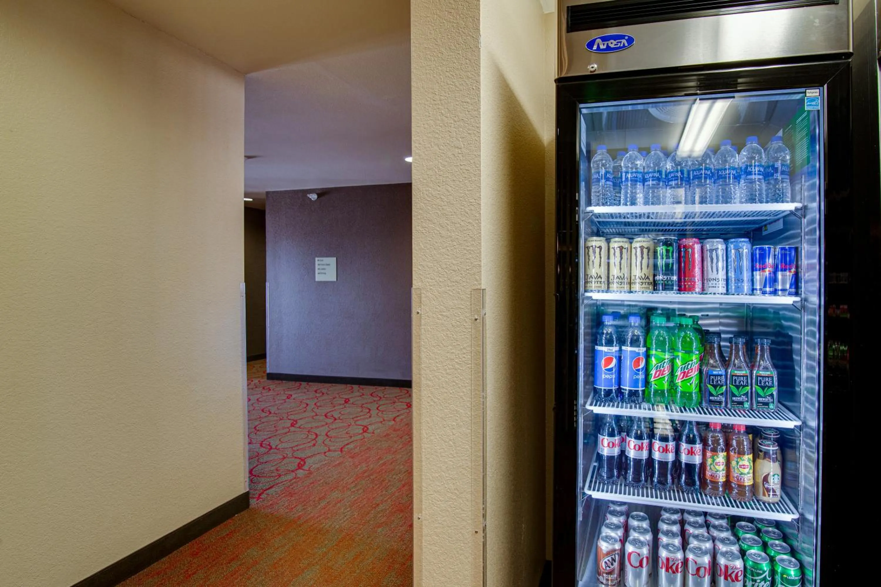 vending machine in Inn at Hunters Run