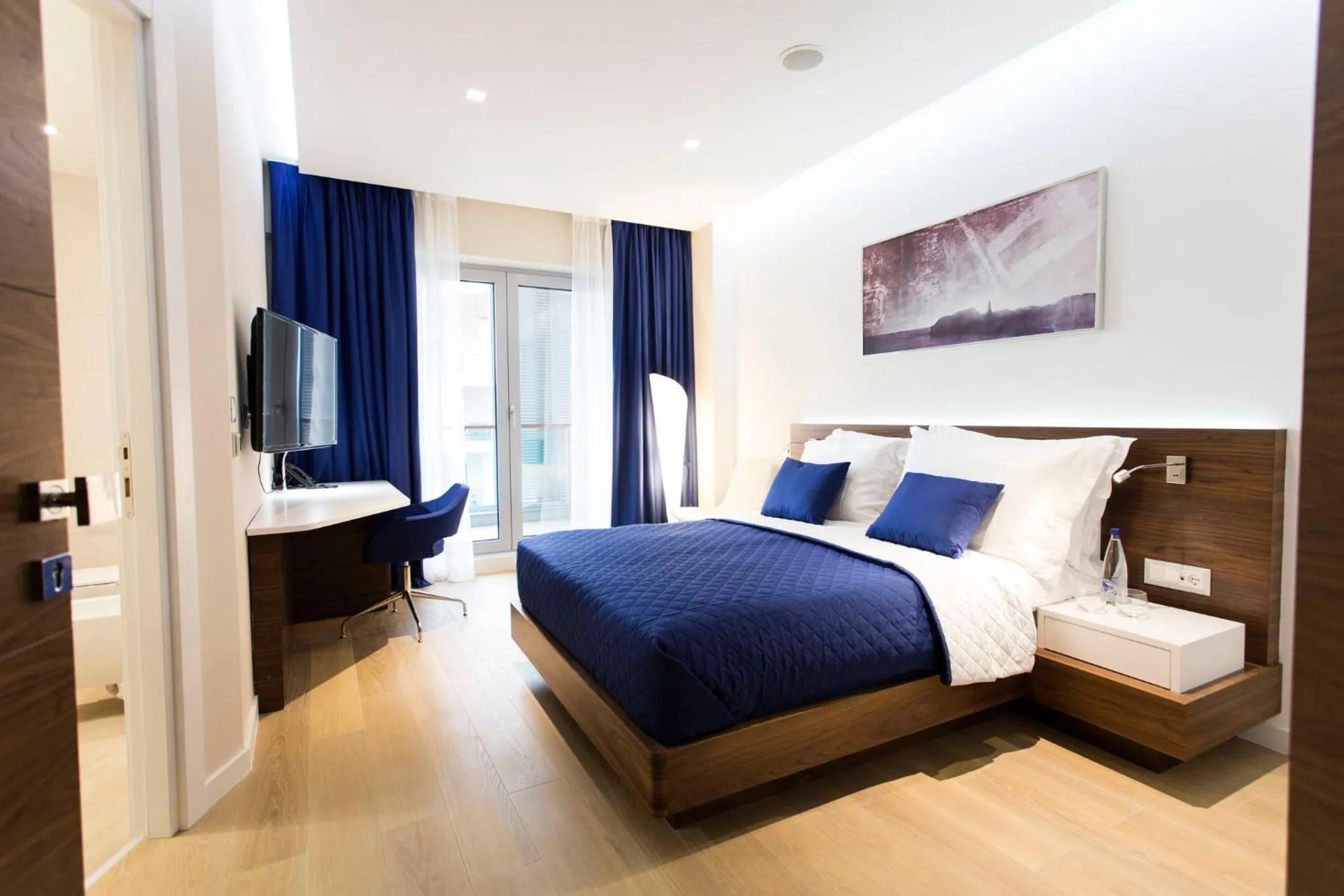 Bed in Hotel TQ Plaza