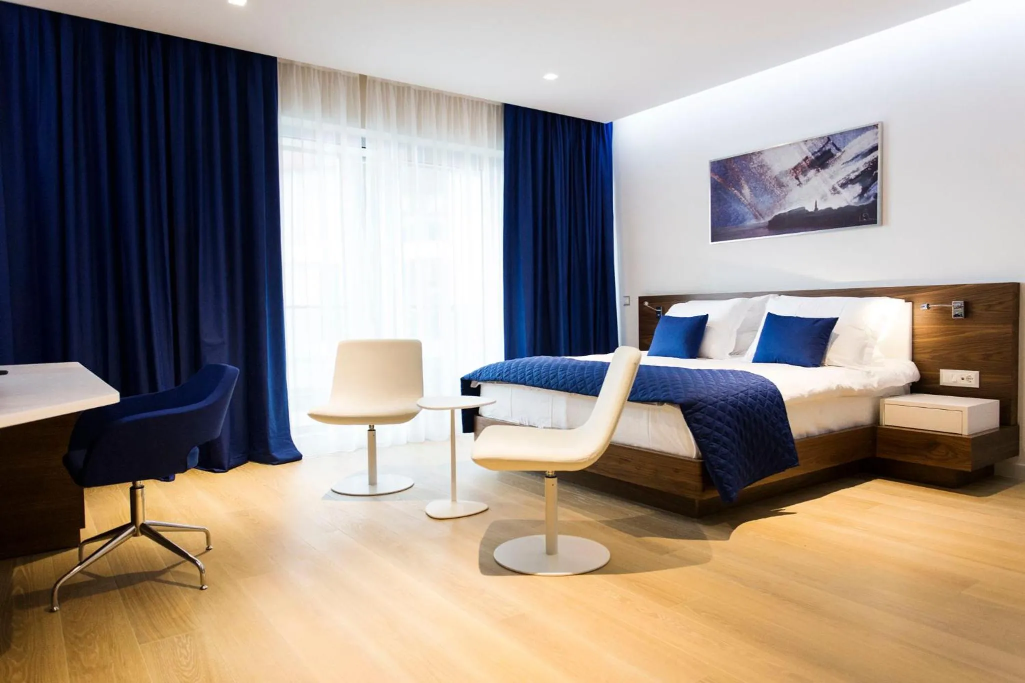 Photo of the whole room in Hotel TQ Plaza