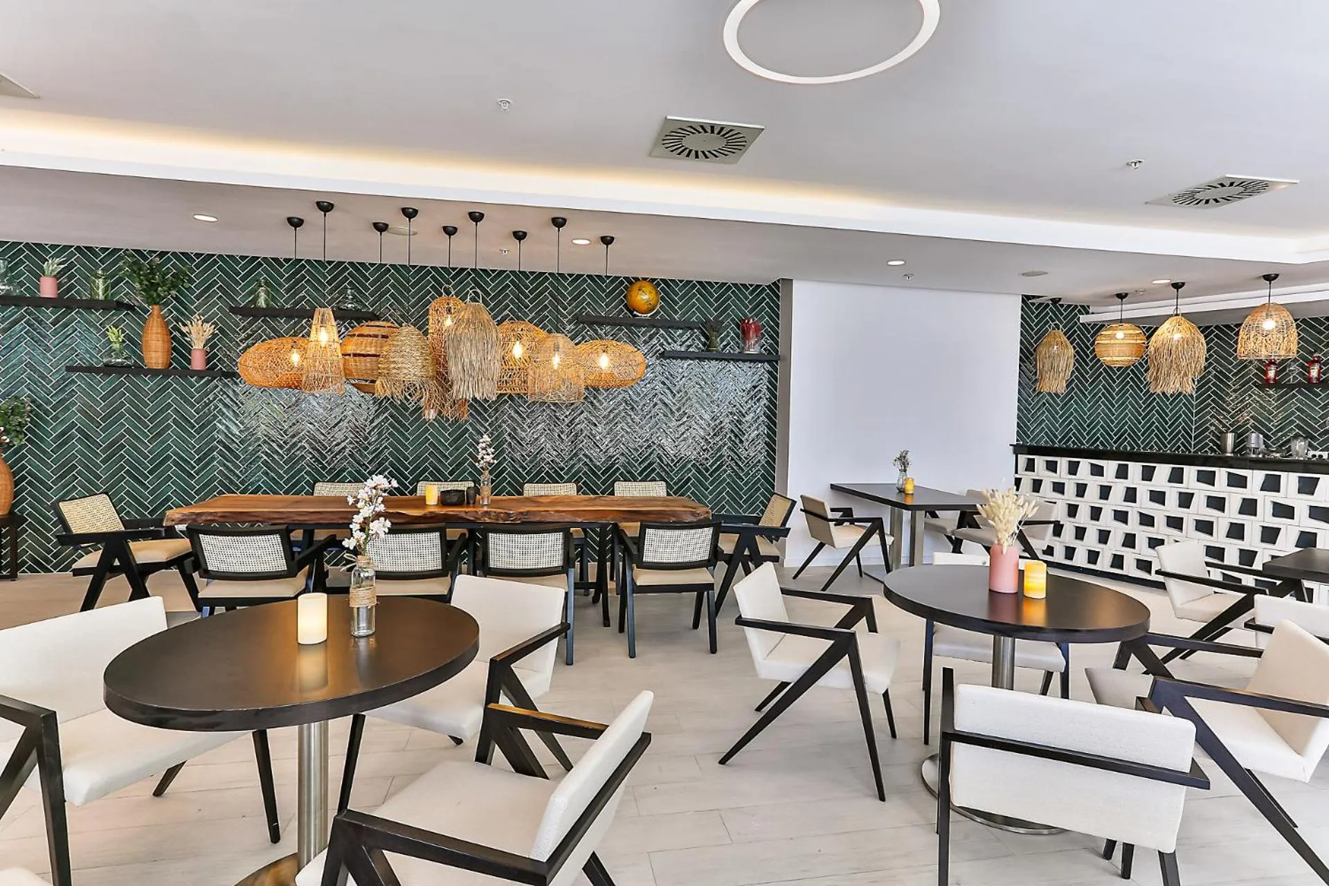 Lounge or bar in Hotel TQ Plaza