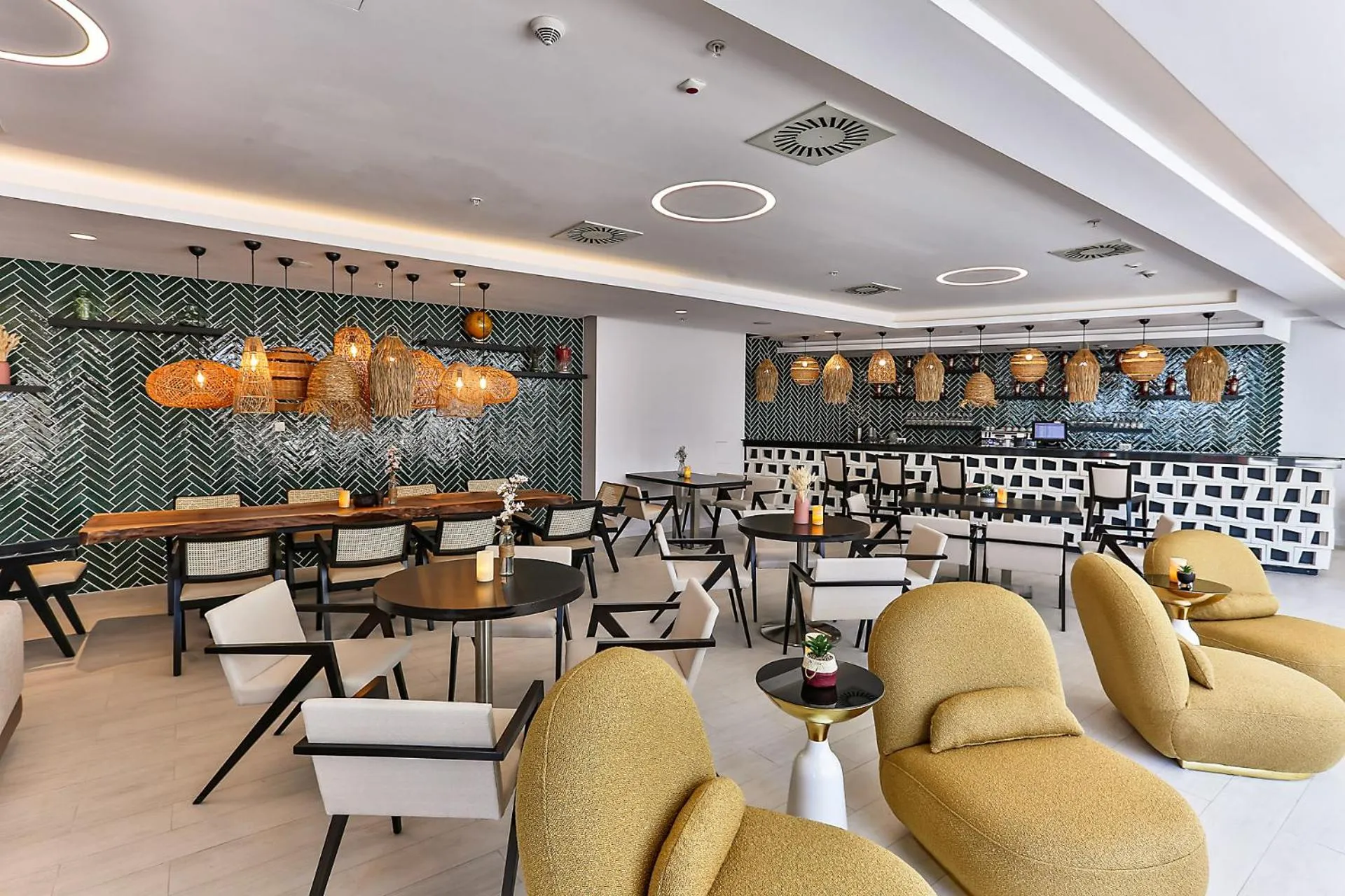 Lounge or bar in Hotel TQ Plaza