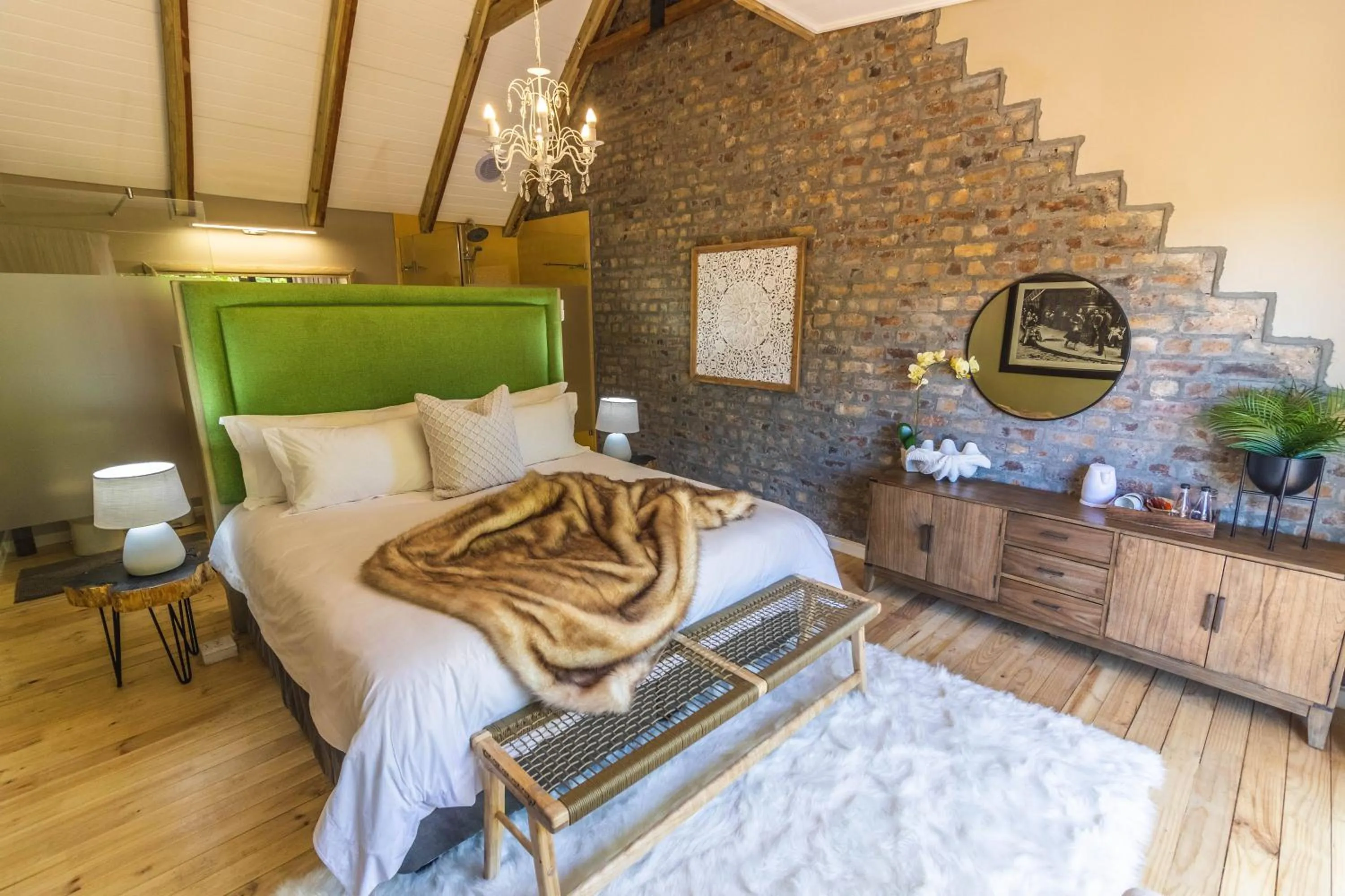 Photo of the whole room, Bed in Val de Vine