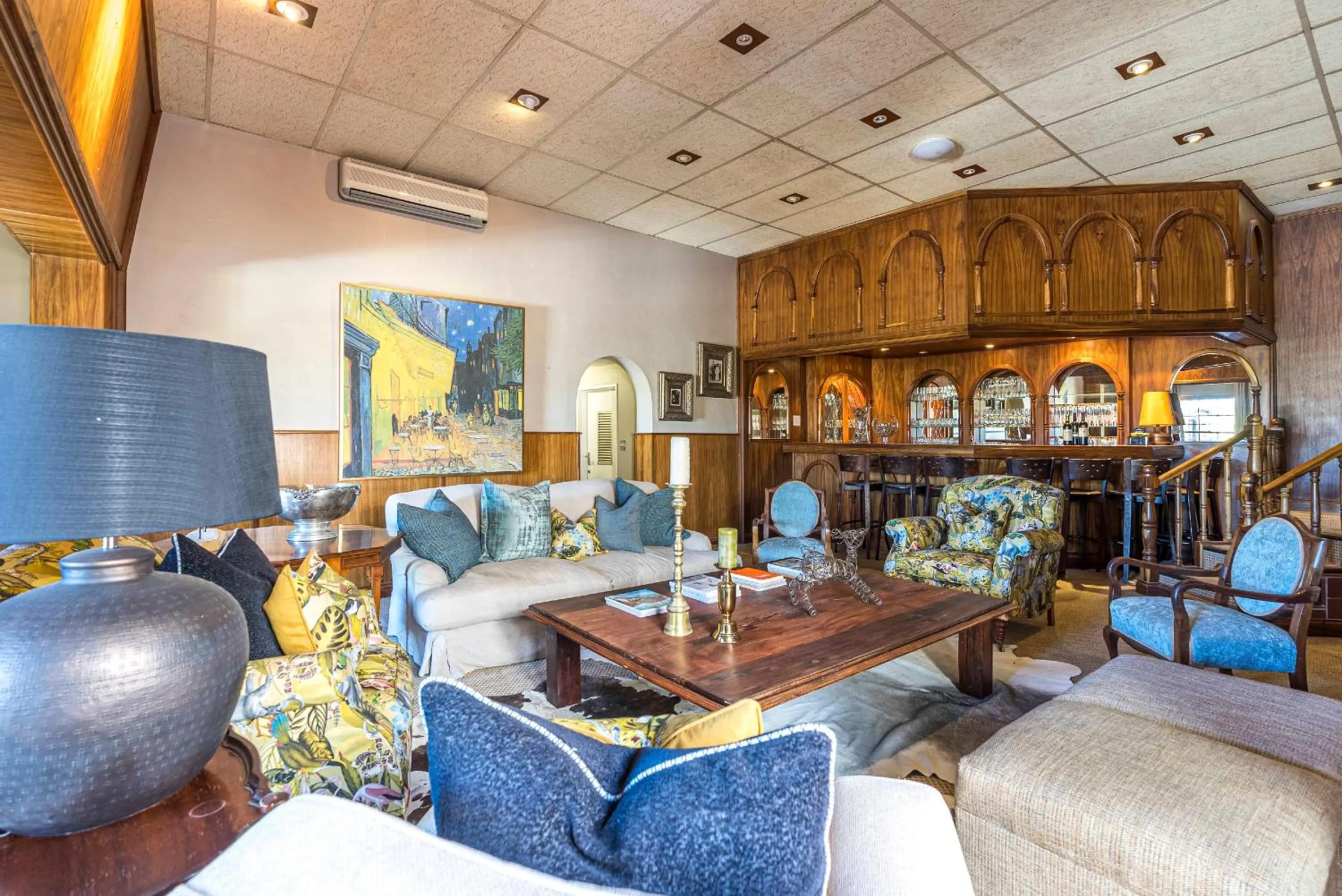 Communal lounge/ TV room in Val de Vine