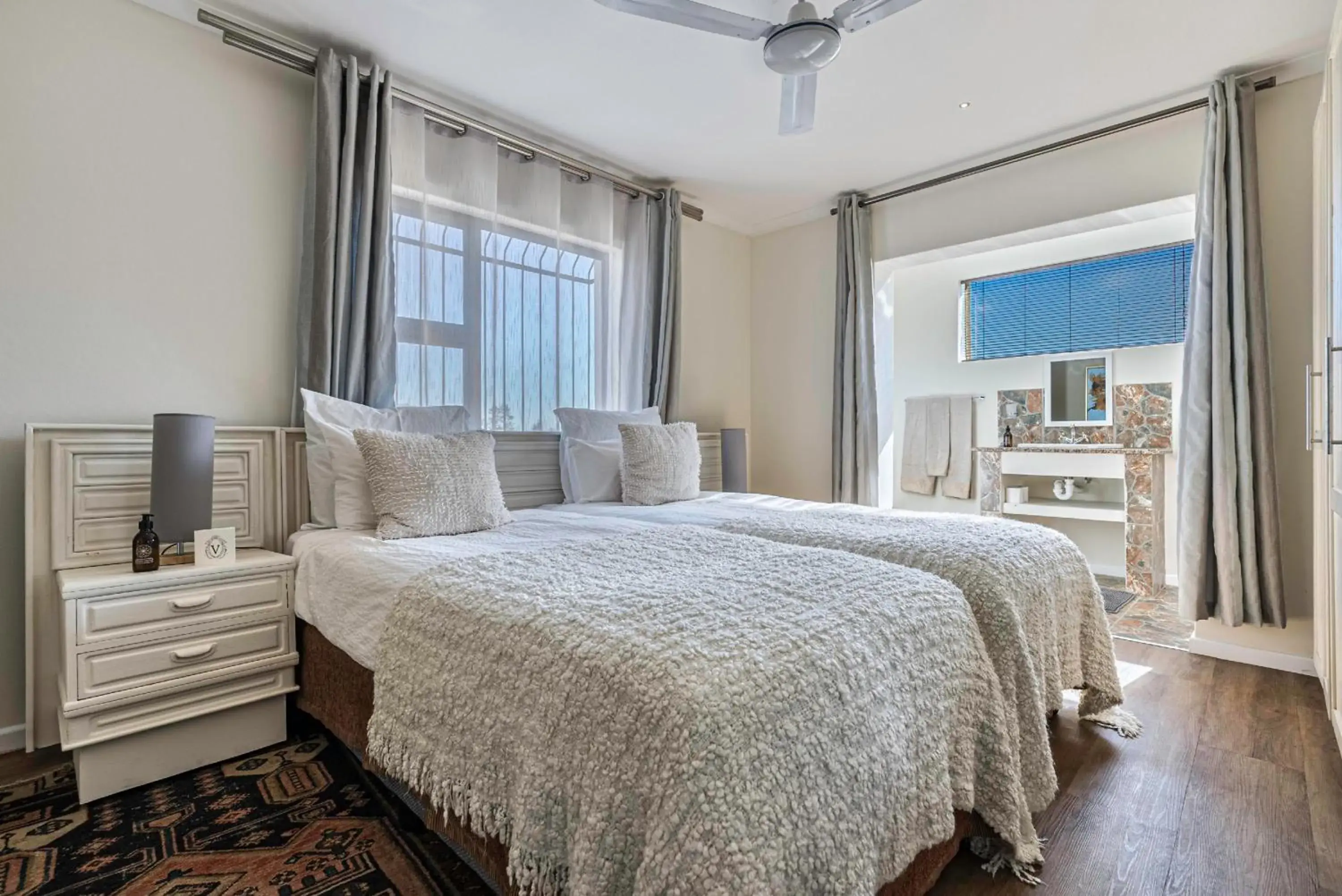 Double Room with Garden View - single occupancy in Val de Vine Double Room with Garden View - single occupancy in Val de Vine