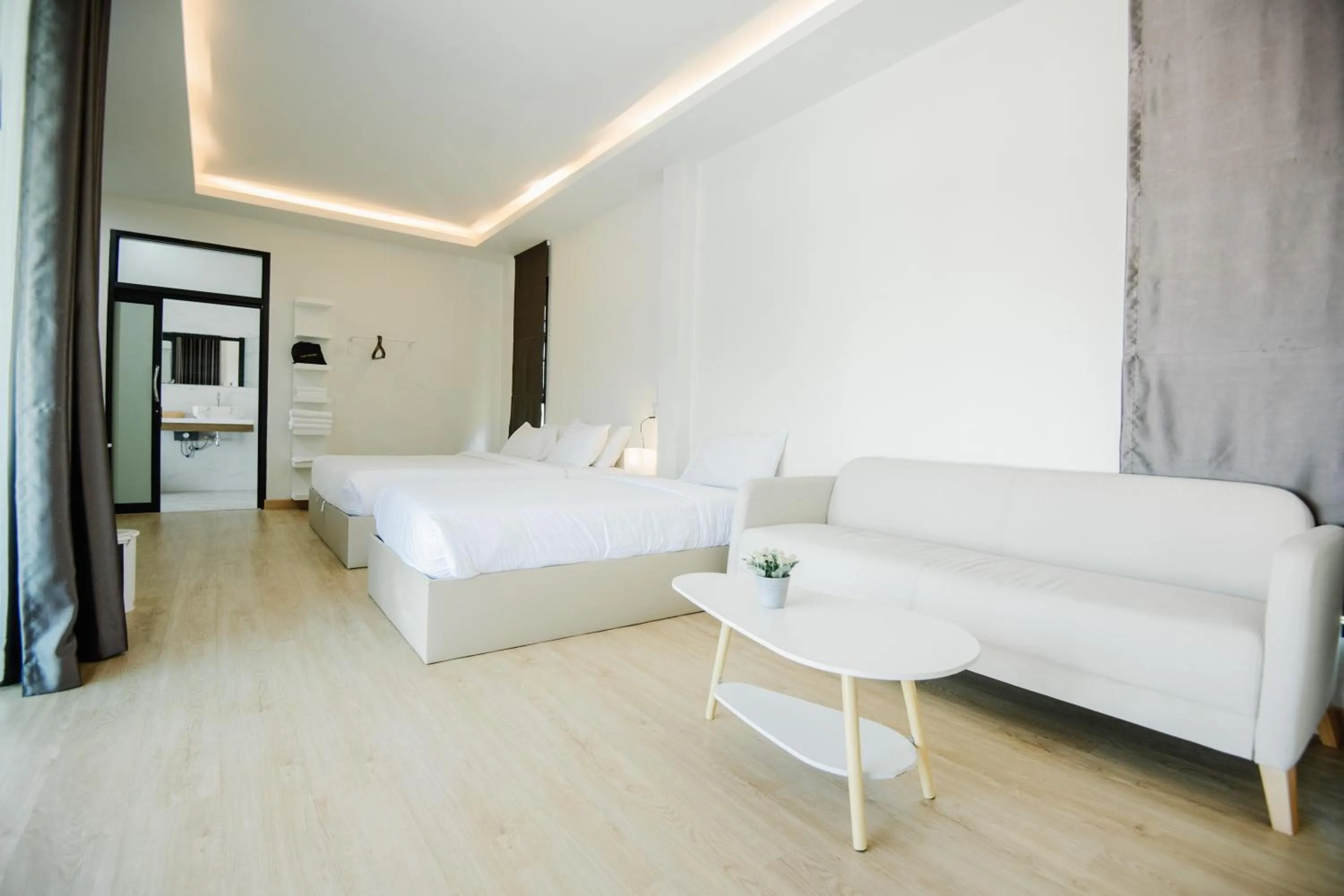 Bed in Phorpun Resort Lampang