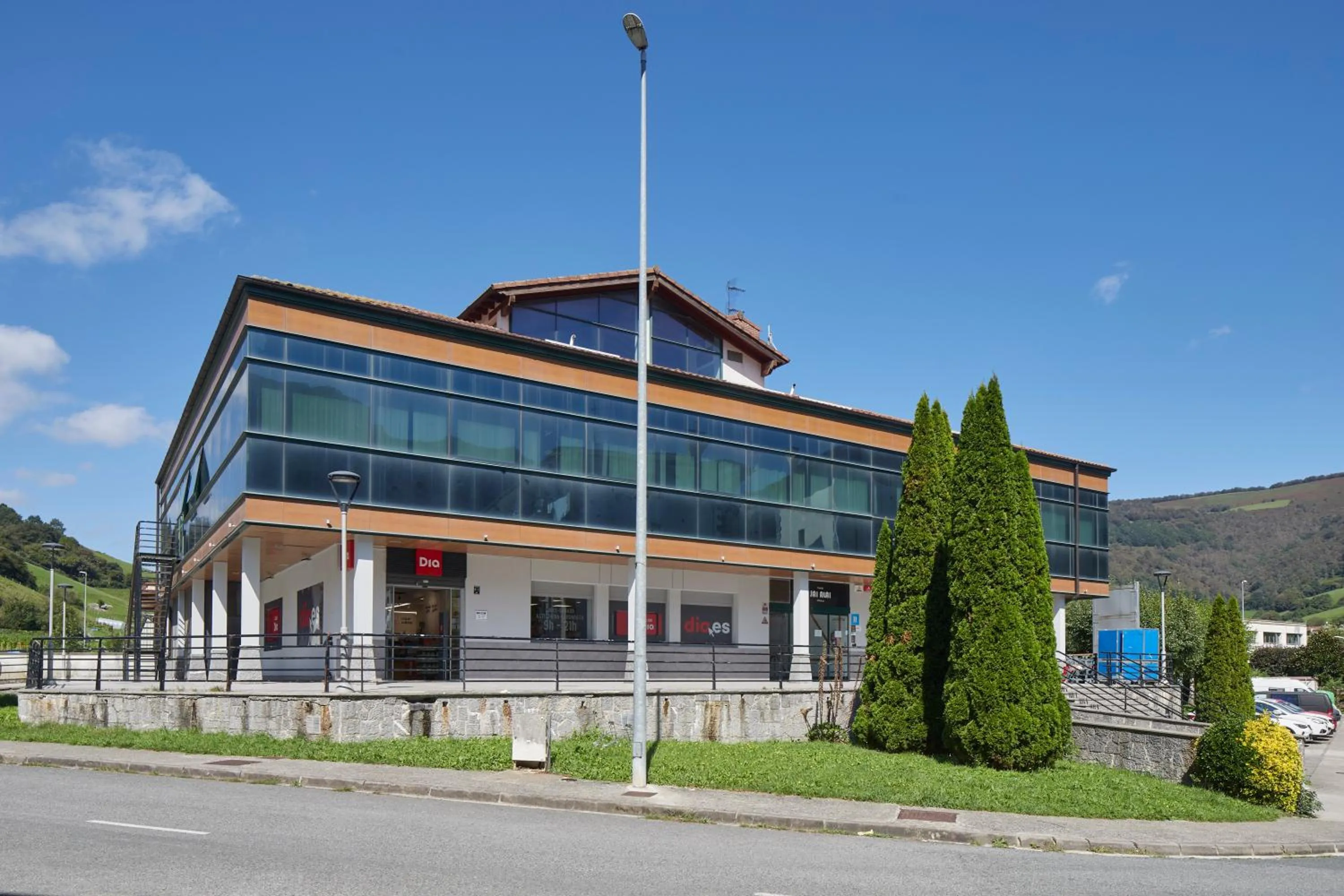 Property building in Leizarooms