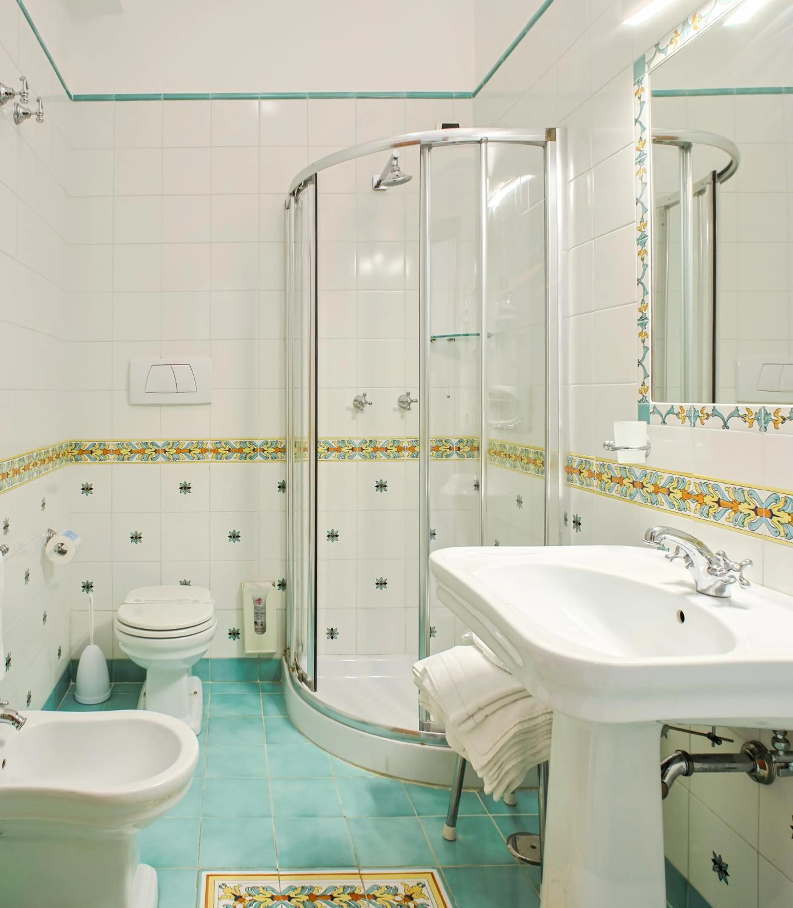 Bathroom in Hotel Aurora