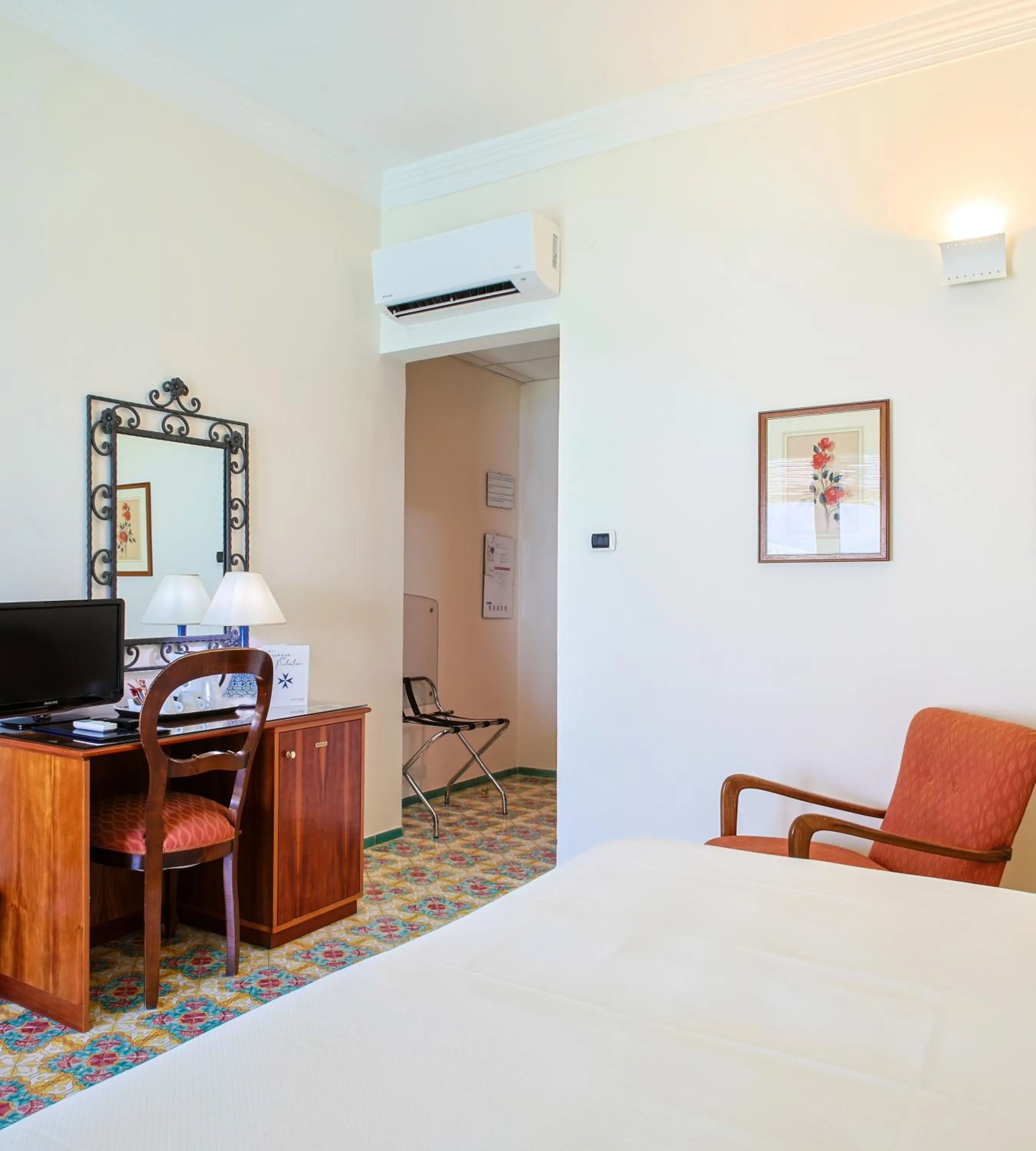 Photo of the whole room, Bed in Hotel Aurora