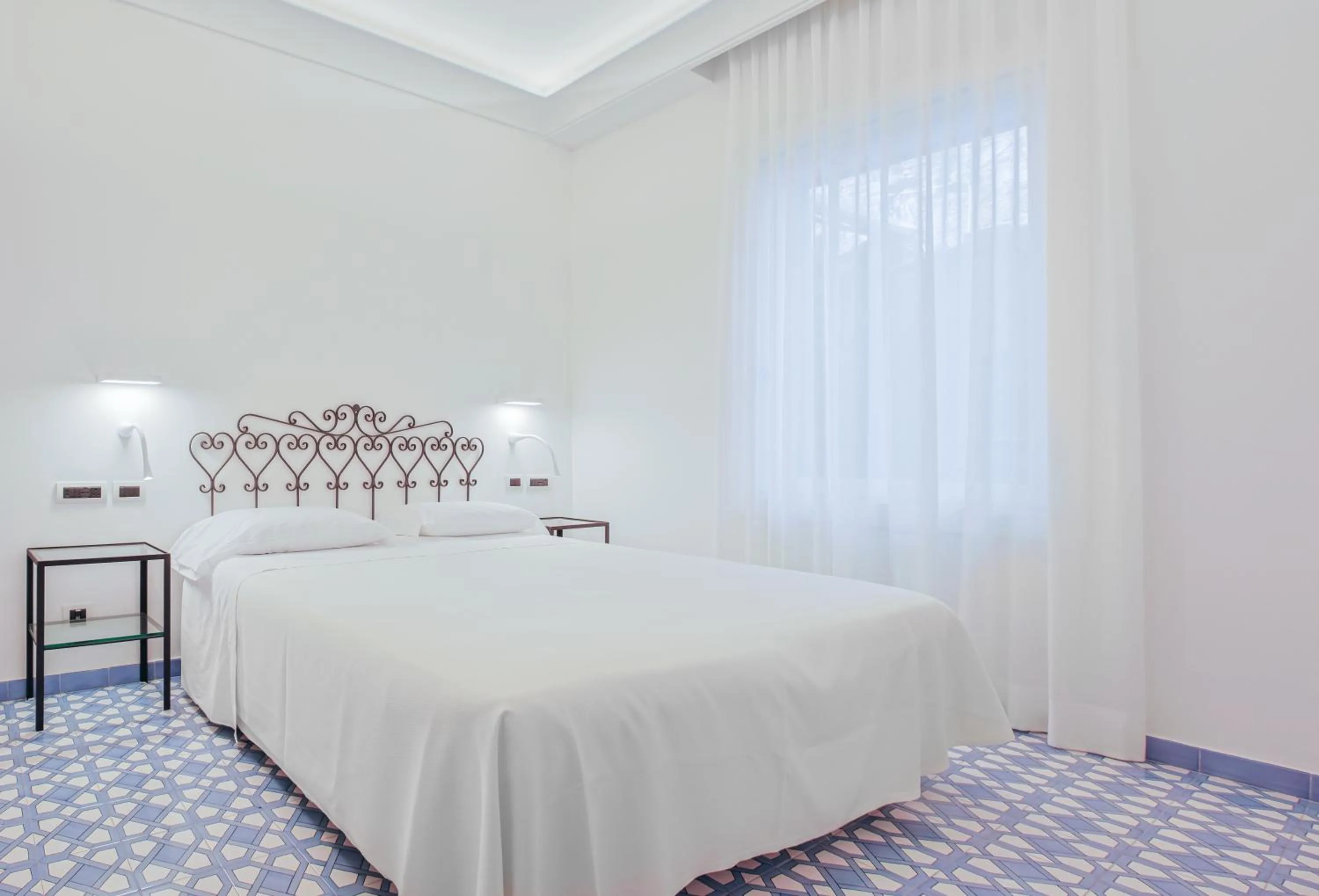 Bedroom, Bed in Hotel Aurora