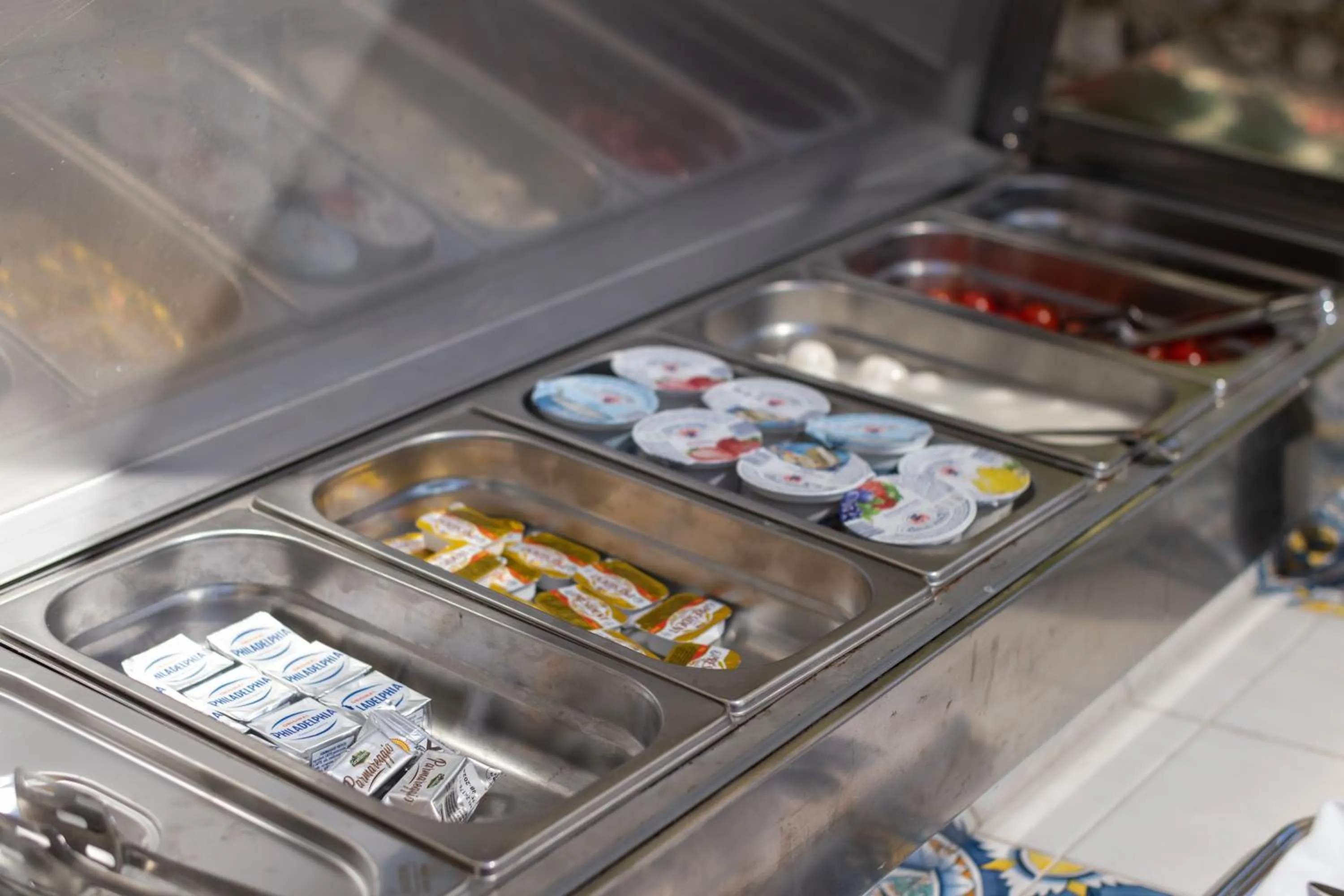 Food and drinks in Hotel Aurora