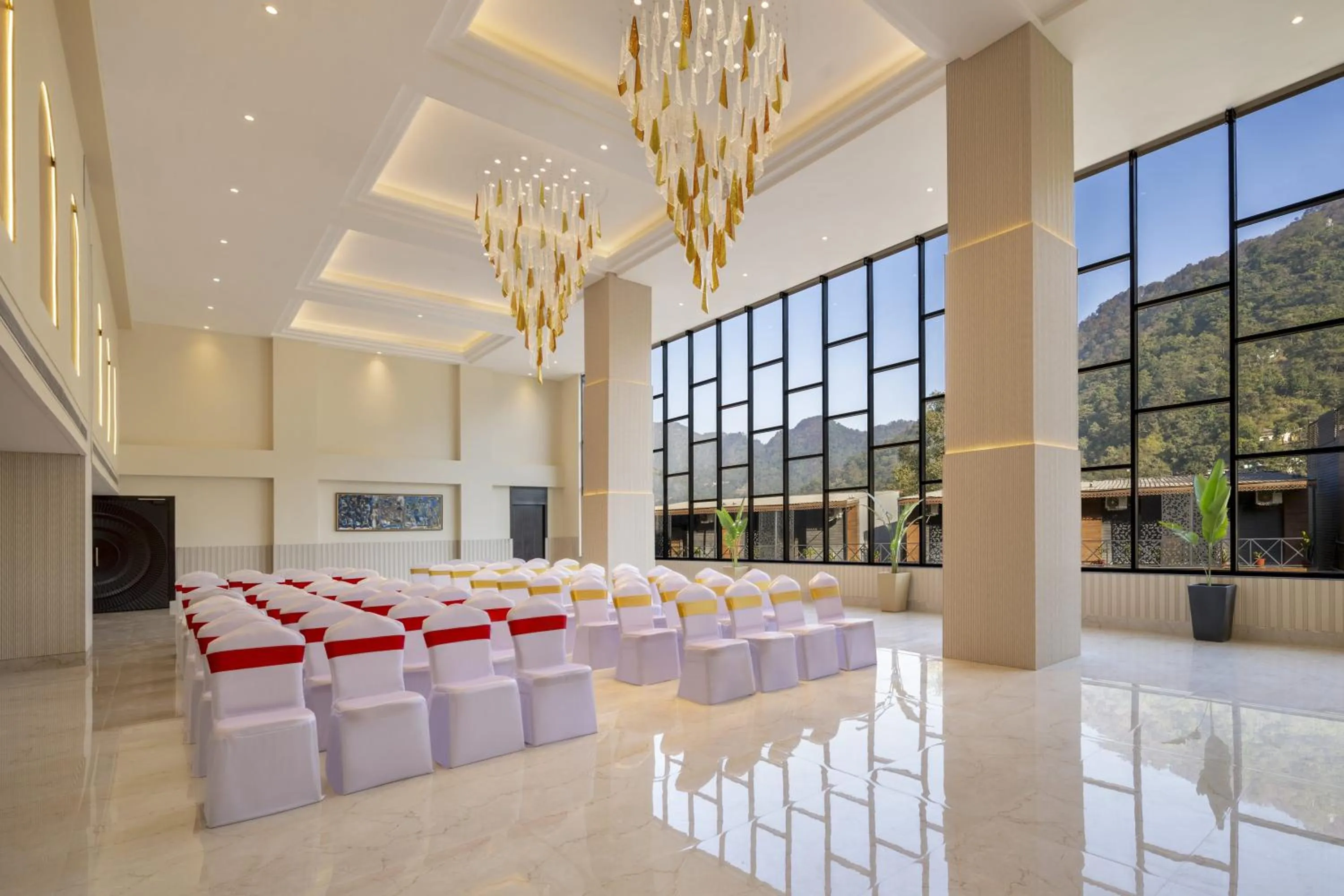 Banquet/Function facilities in juSTa Rasa Retreat & Spa Rishikesh