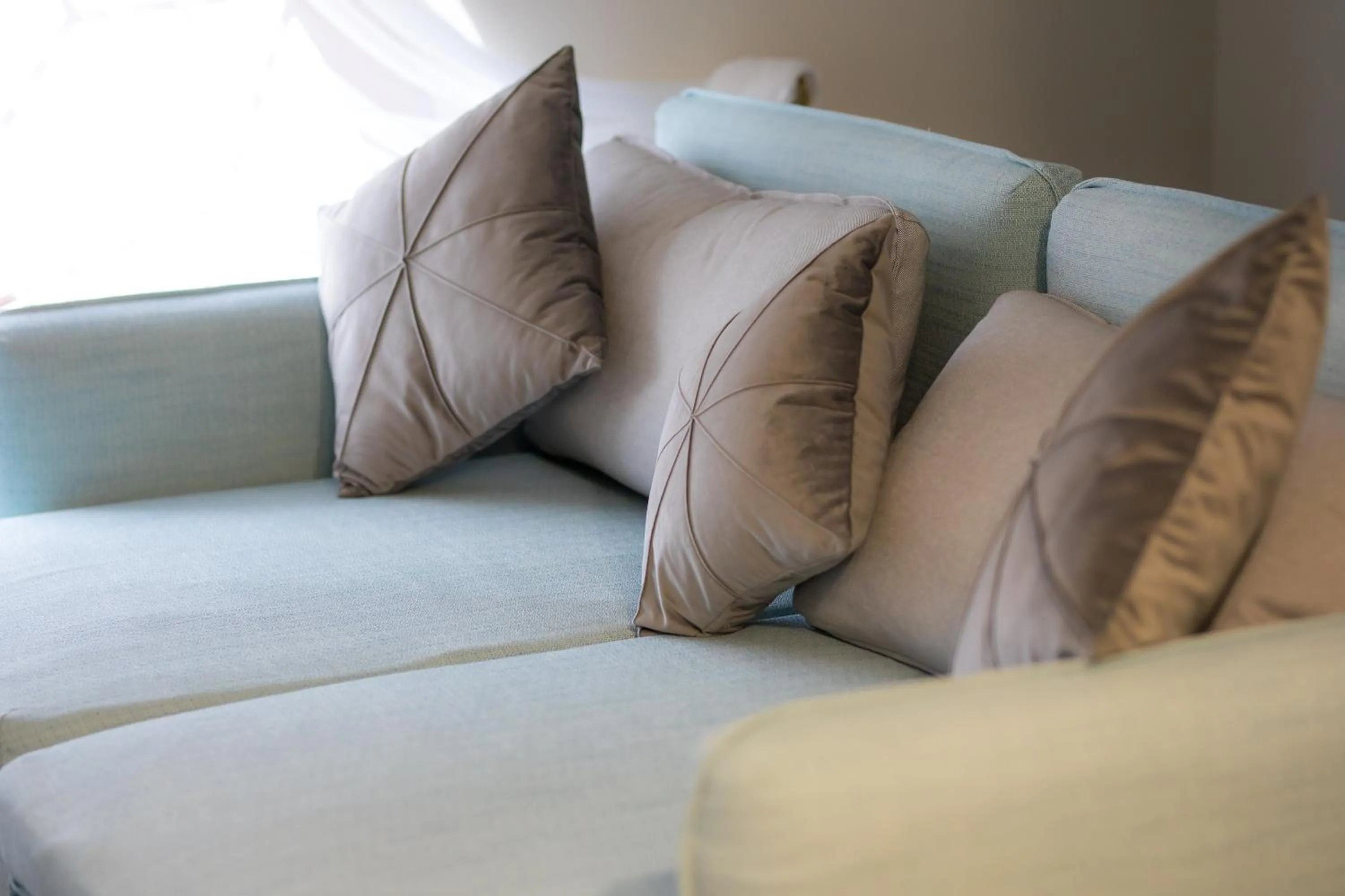 Seating area, Bed in Hotel na Skarpie