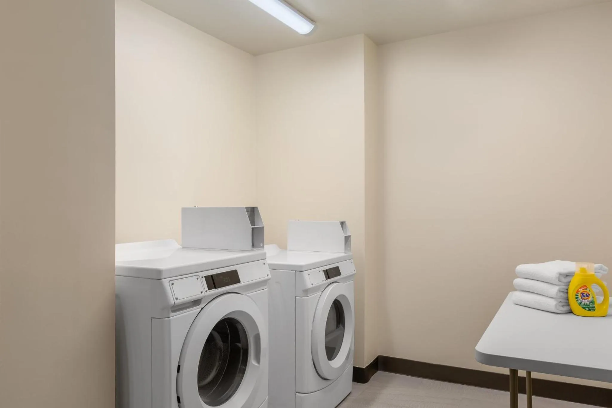 Other in Holiday Inn & Suites Detroit - Troy by IHG