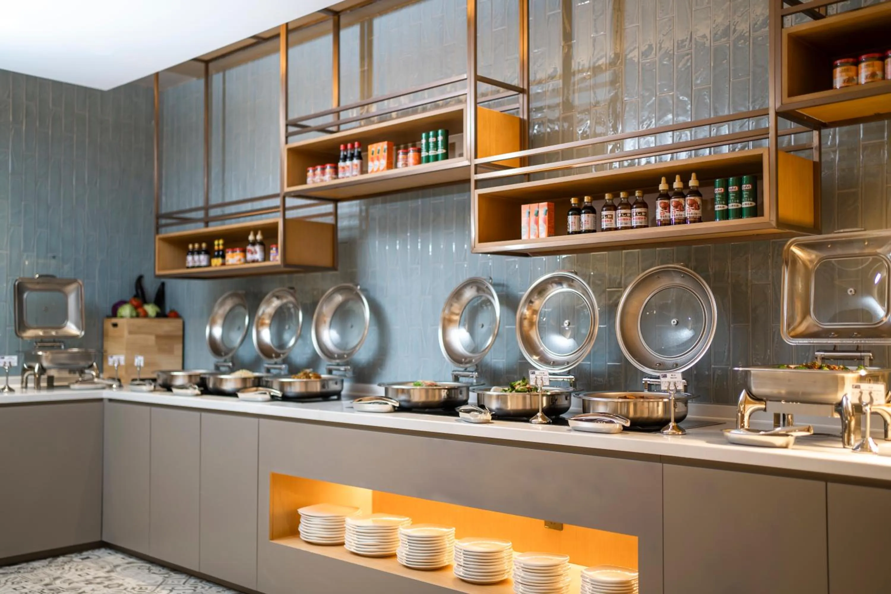 Breakfast in Holiday Inn Express Meishan Dongpo by IHG