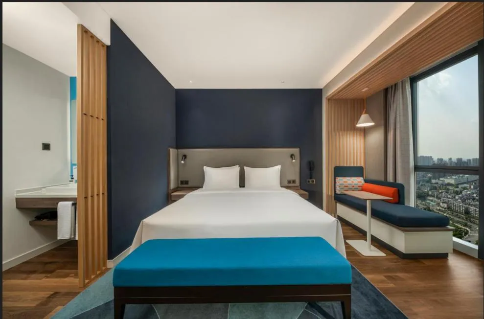 Bed in Holiday Inn Express Meishan Dongpo by IHG