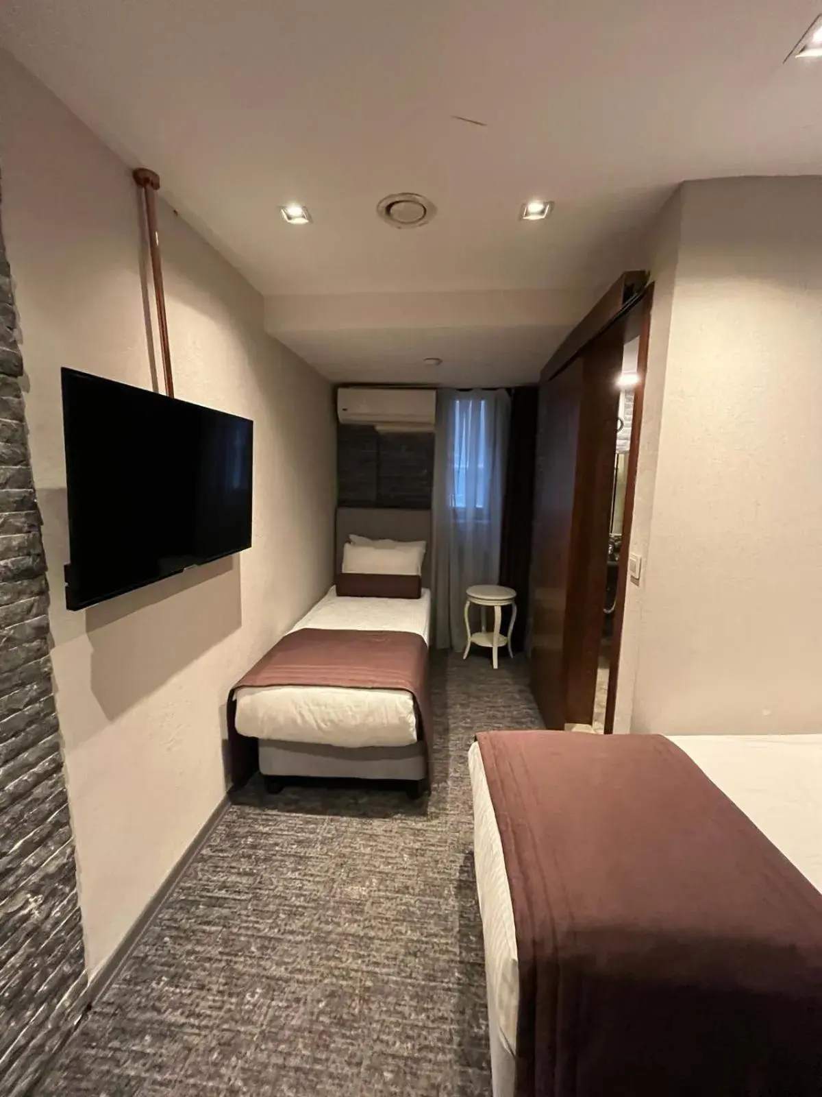 Standard Twin Room in Weingart Seaside Hotel Standard Twin Room in Weingart Seaside Hotel