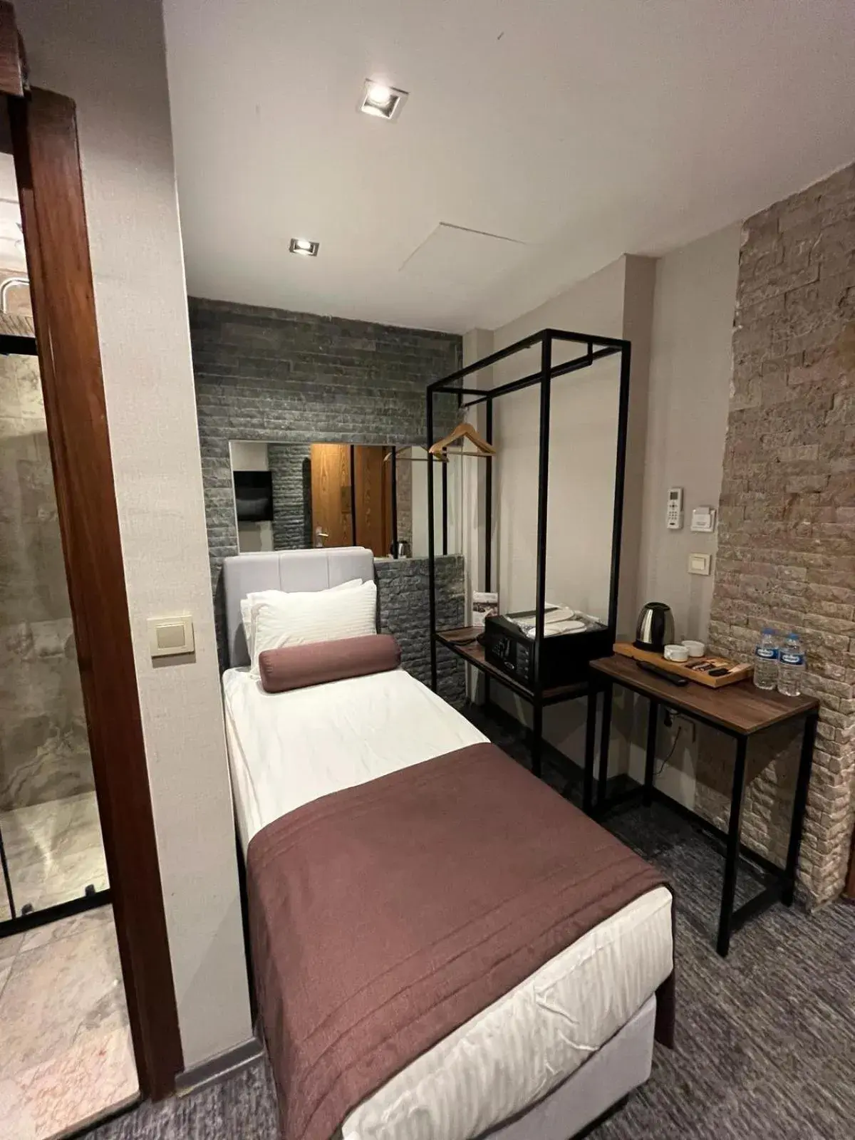 Standard Twin Room in Weingart Seaside Hotel Standard Twin Room in Weingart Seaside Hotel