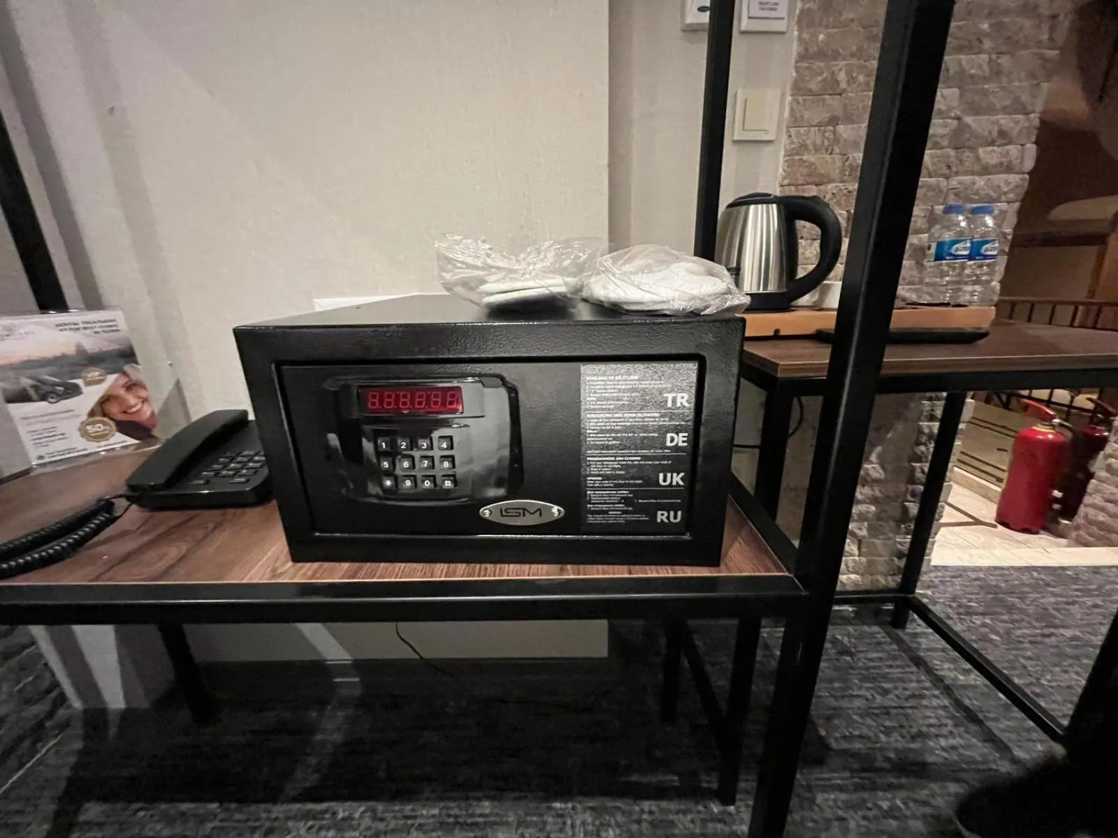 Coffee/tea facilities in Mayfair Seaside Hotel