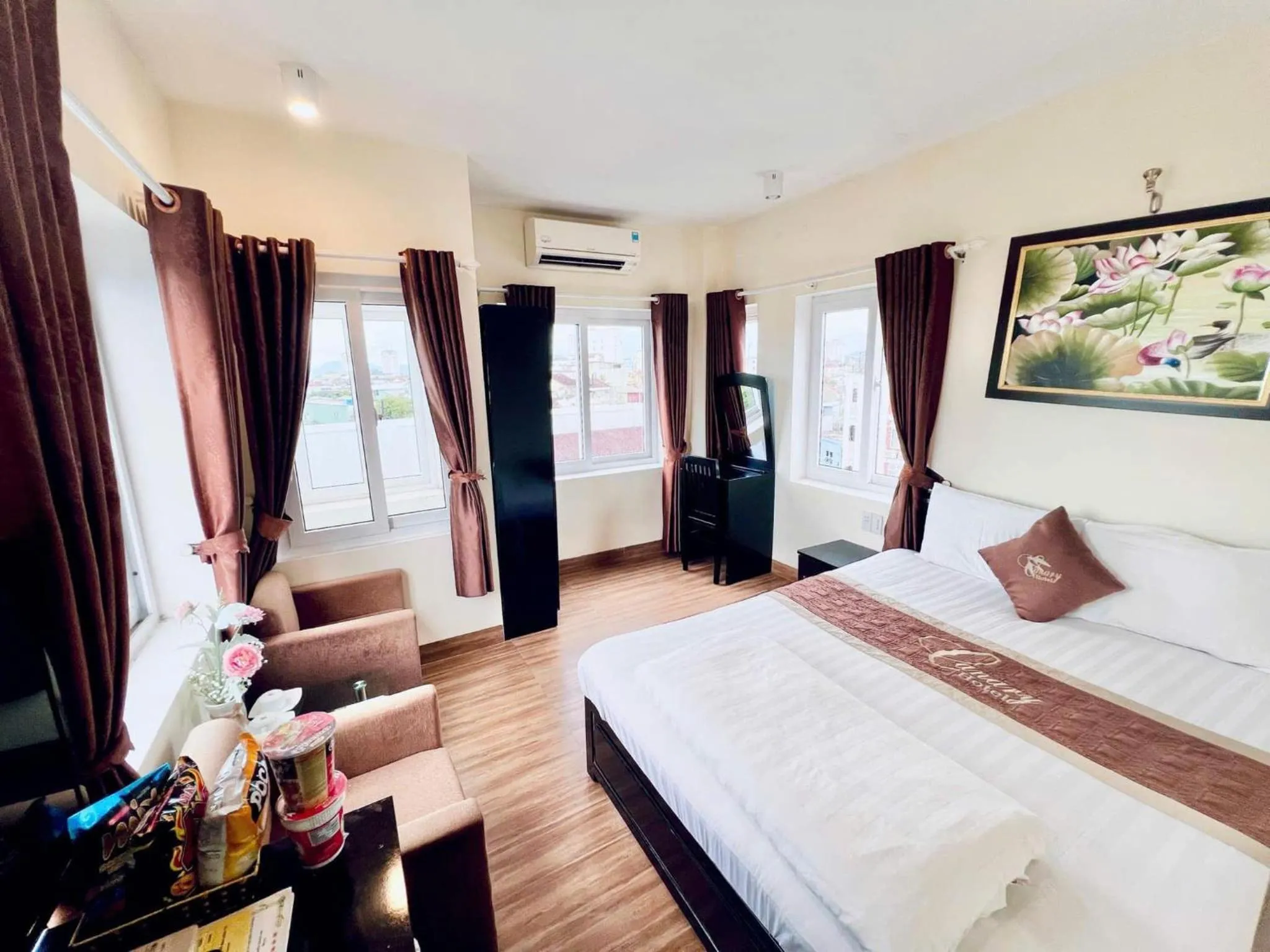 Bed in Canary Boutique Hotel