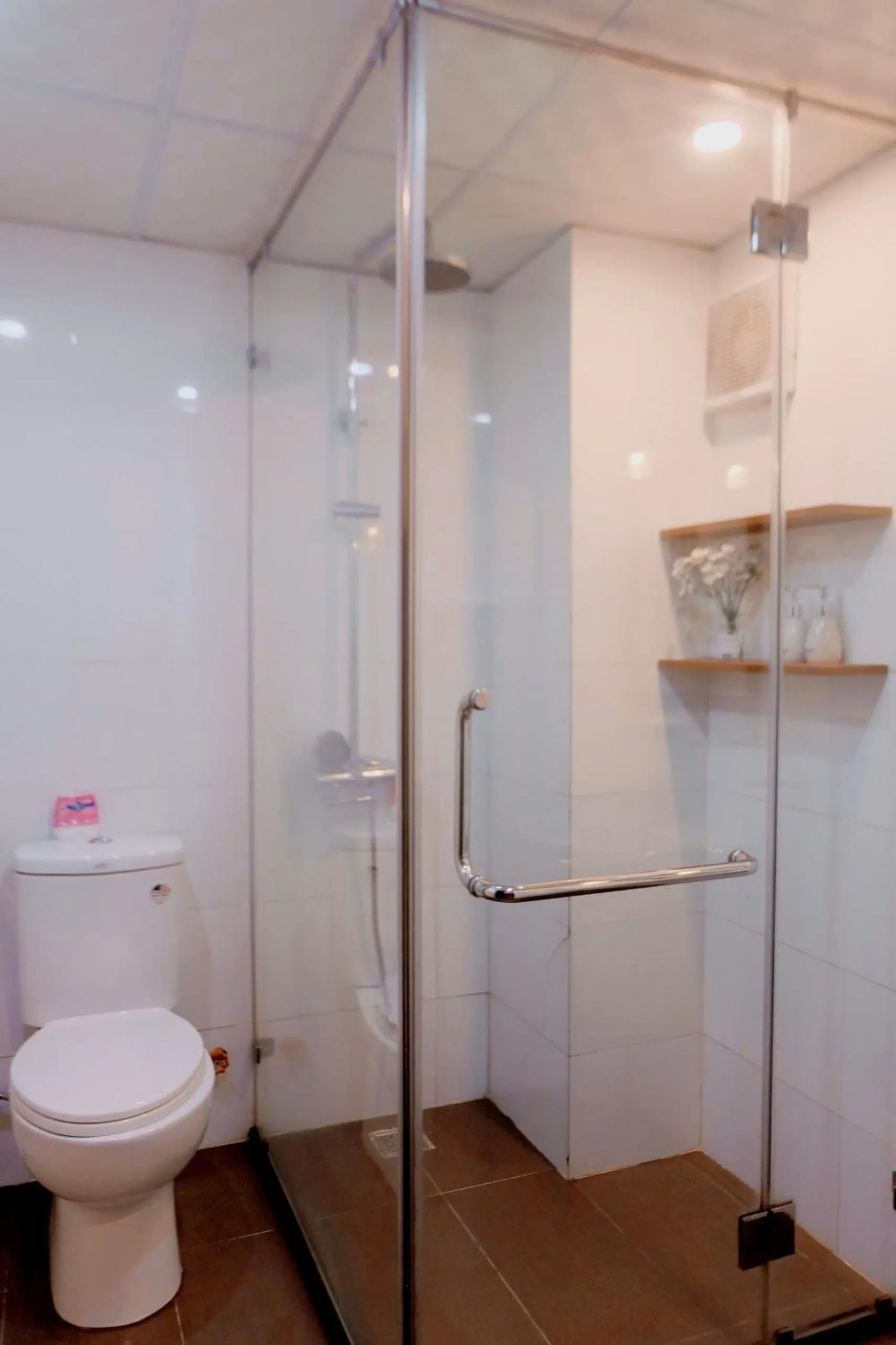 Shower in Canary Boutique Hotel