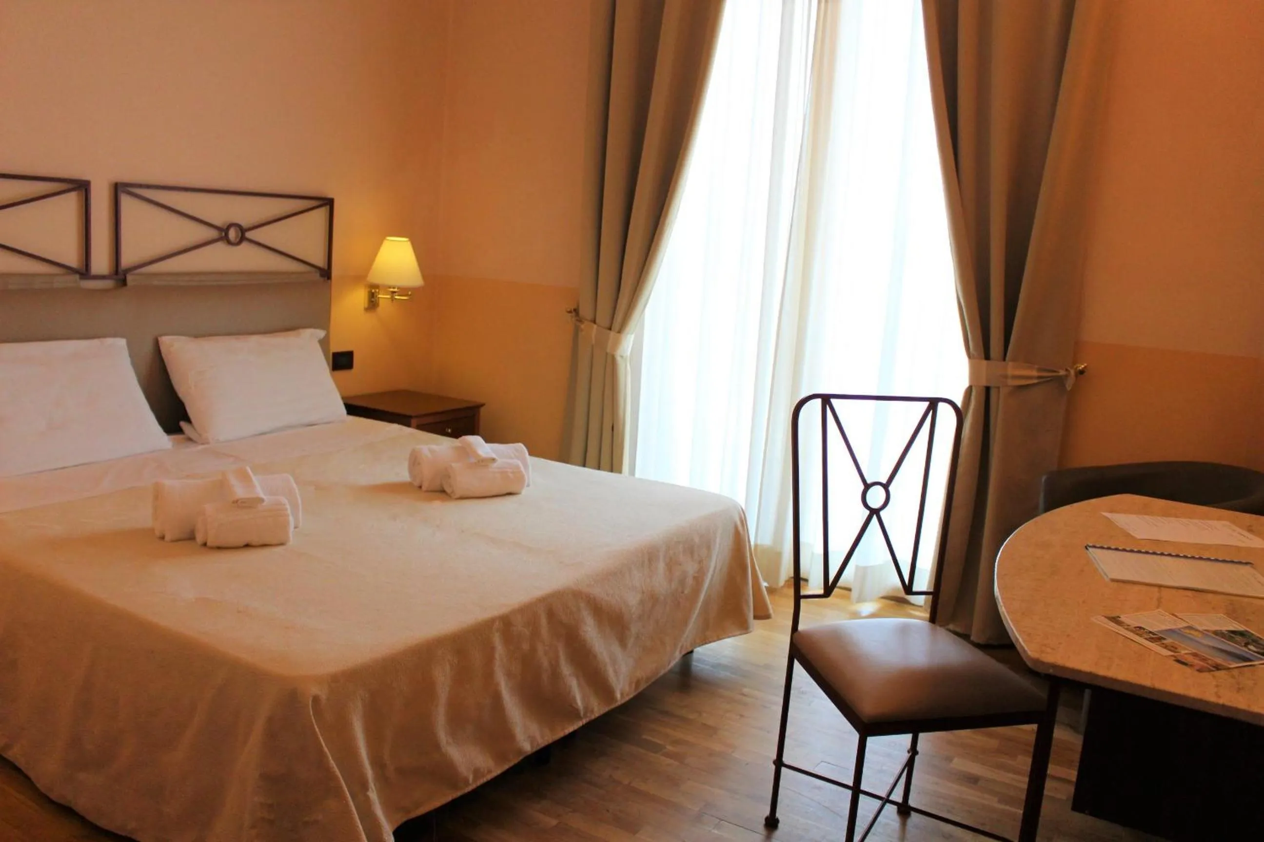 Bed in Hotel Semifonte